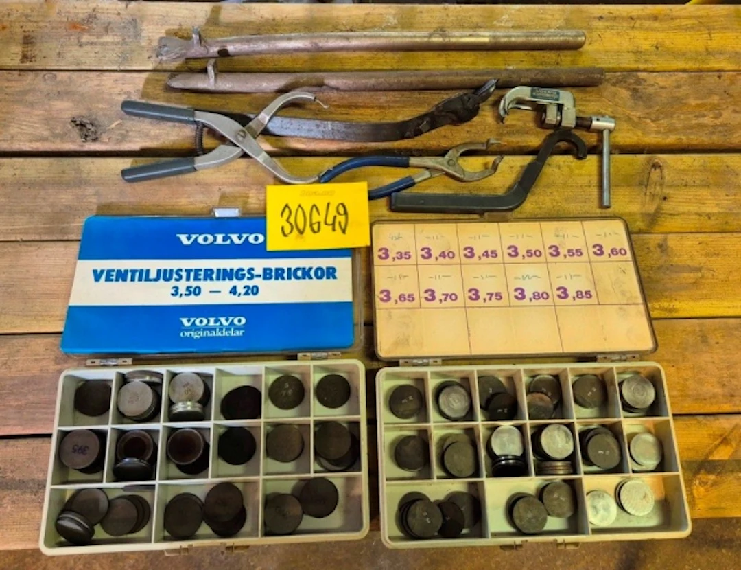 VENTILJUSTERINGSBRICKOR / VERKTYG VOLVO + VAG