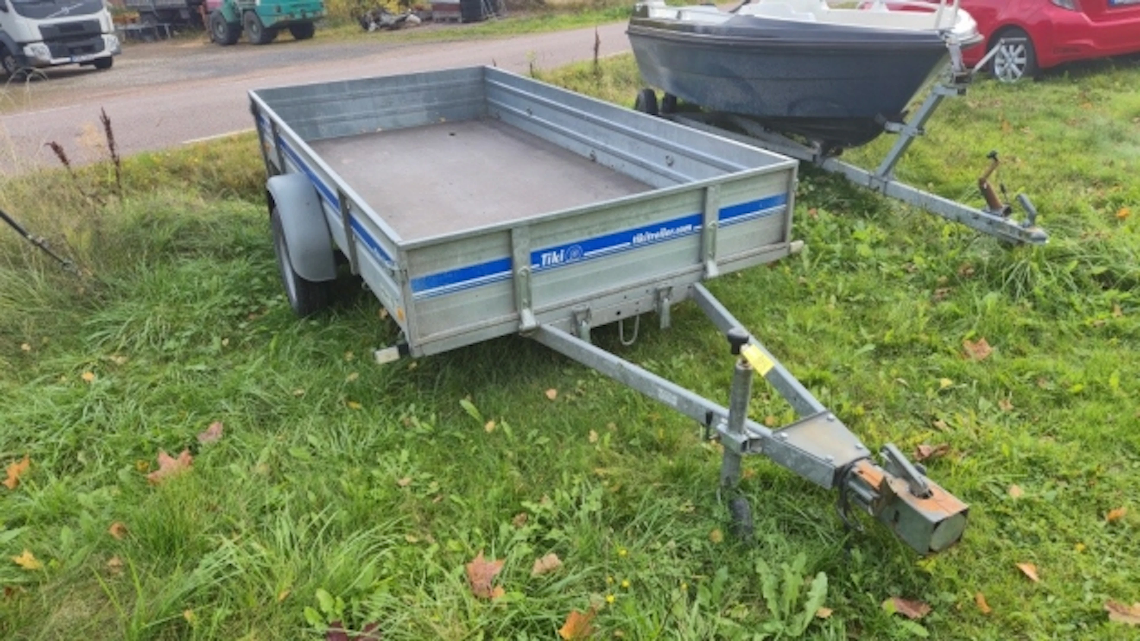 SLÄPKÄRRA TIKI CP300 -2015 (TBU433)