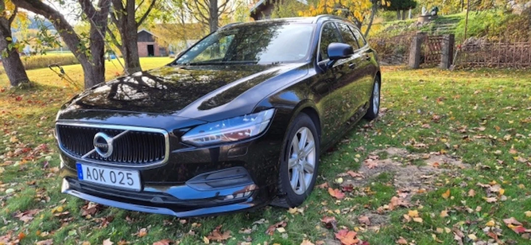 Volvo V90 D4 Geartronic Momentum -2019