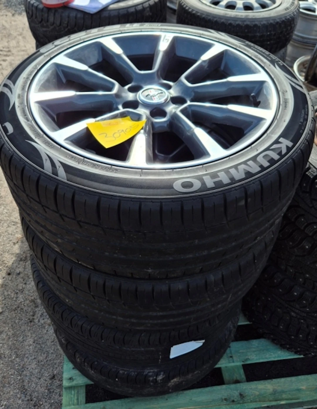 4ST HJUL 245/45 Z R19