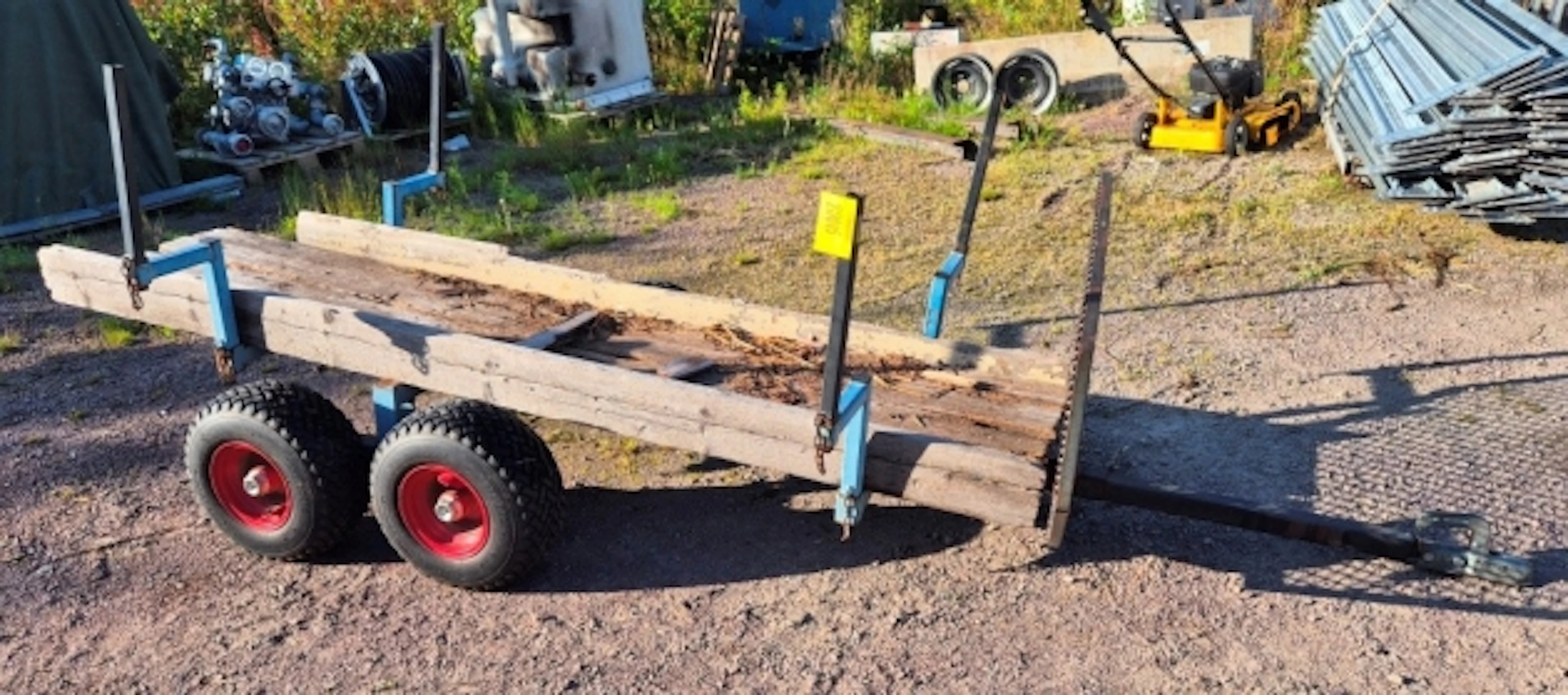 SKOGSKÄRRA ATV