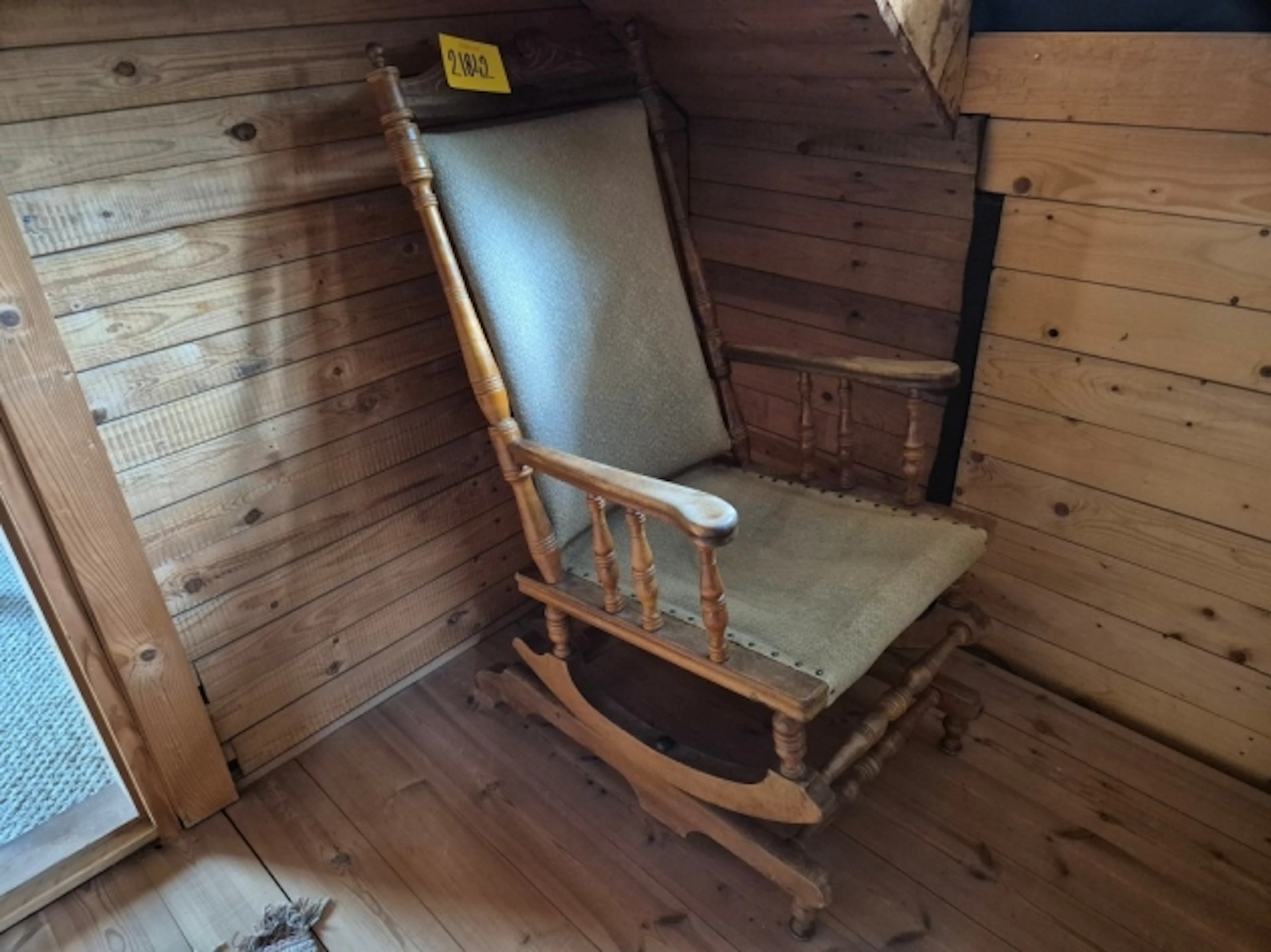 AMERIKANSK GUNGSTOL