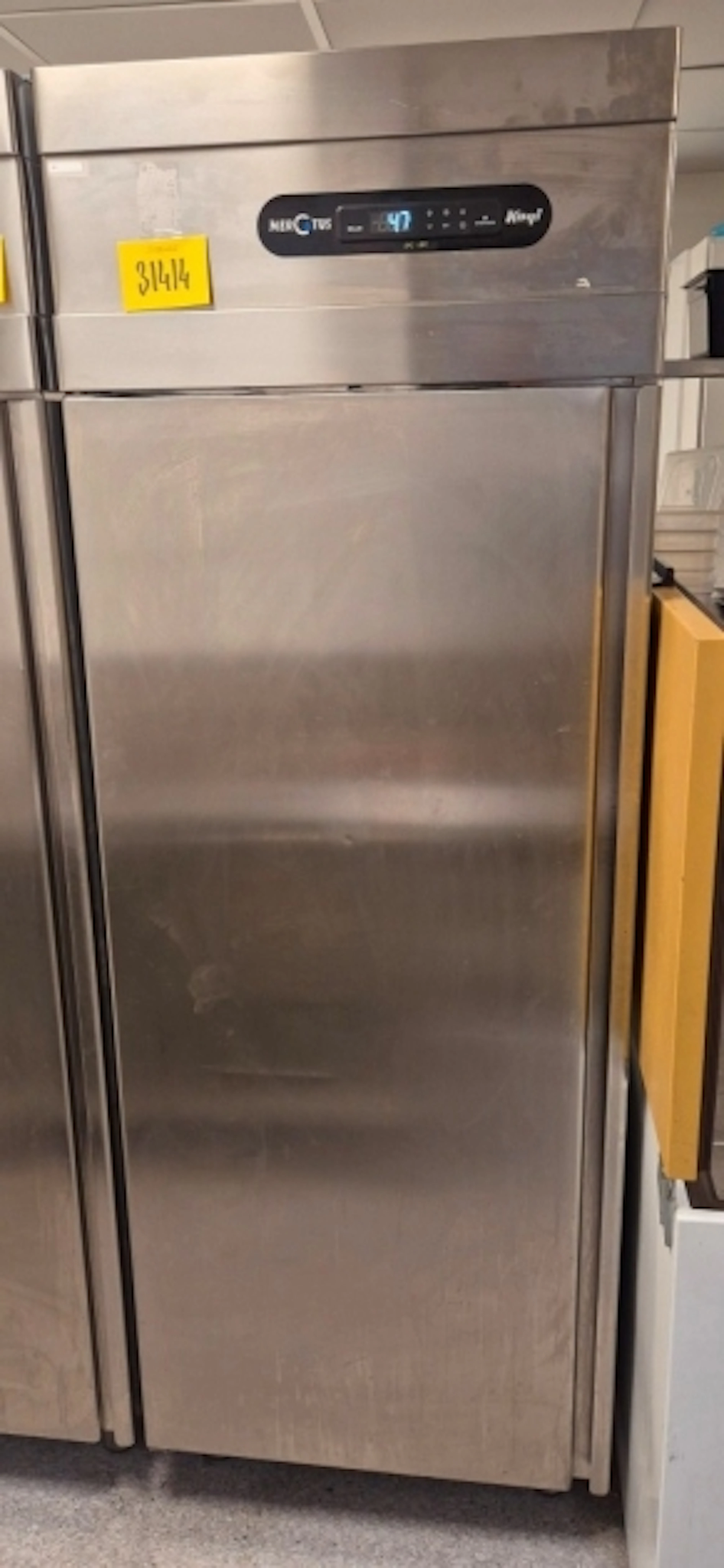 ROSTFRITT KYLSKÅP MERCATUS