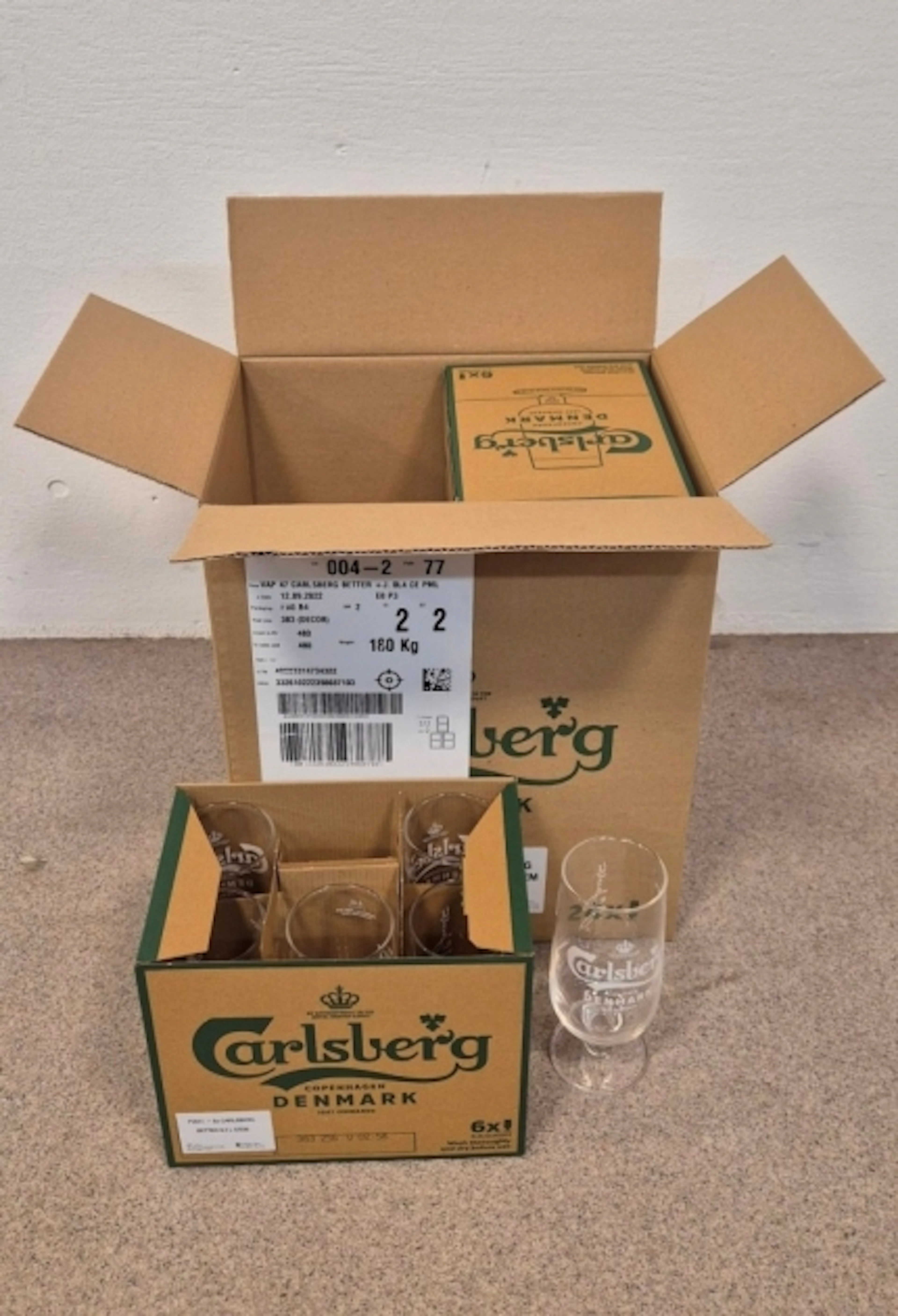 24ST ÖLGLAS CARLSBERG 40CL