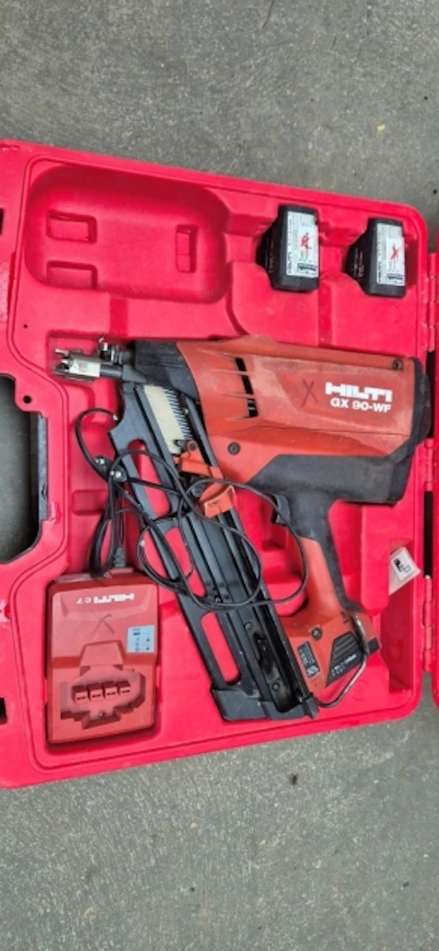 SPIKPISTOL HILTI