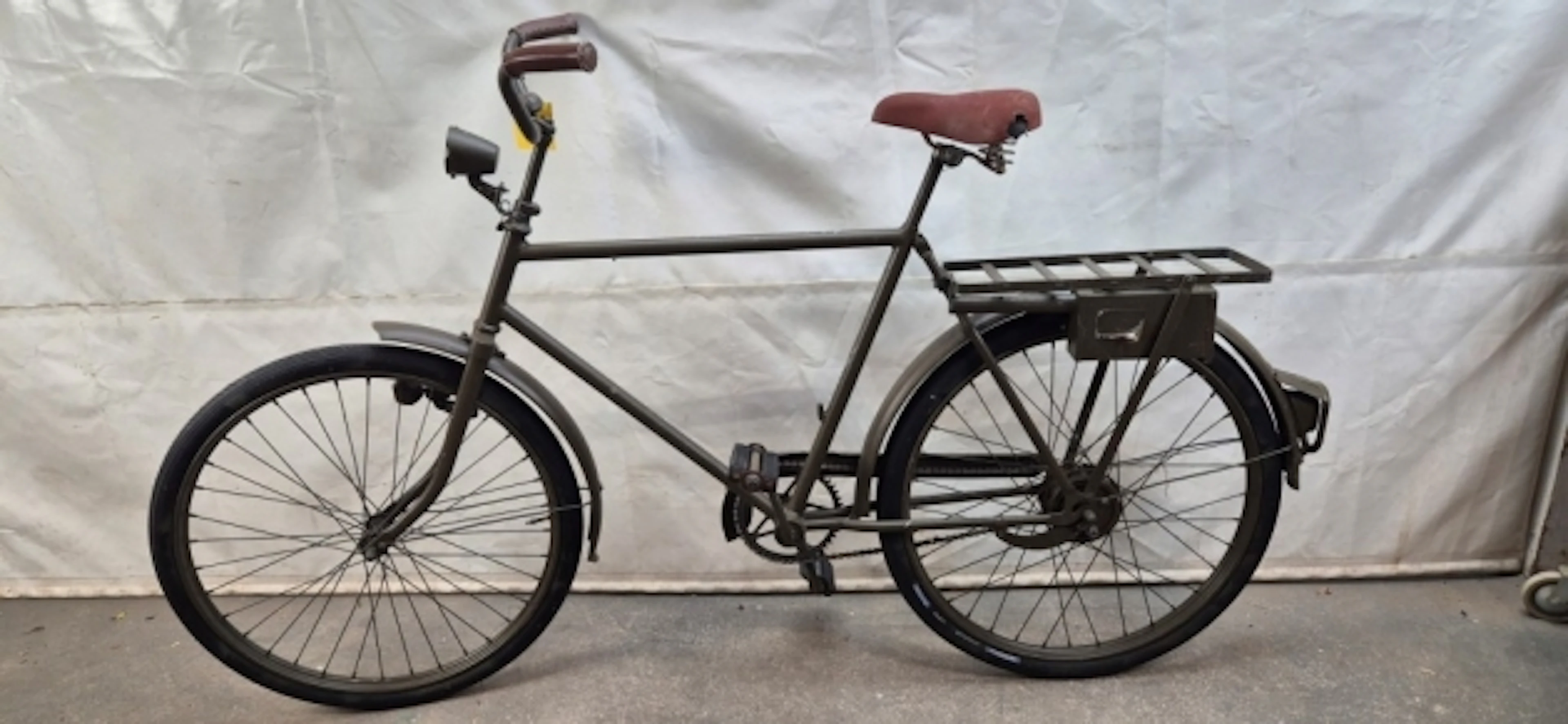 MILITÄRCYKEL