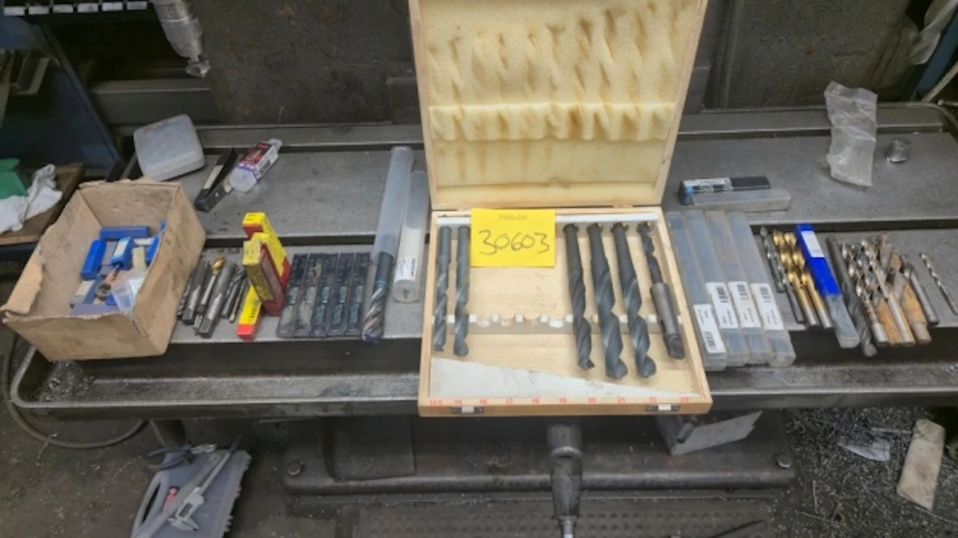 GÄNGTAPPAR / PINNFRÄSAR / BOTT