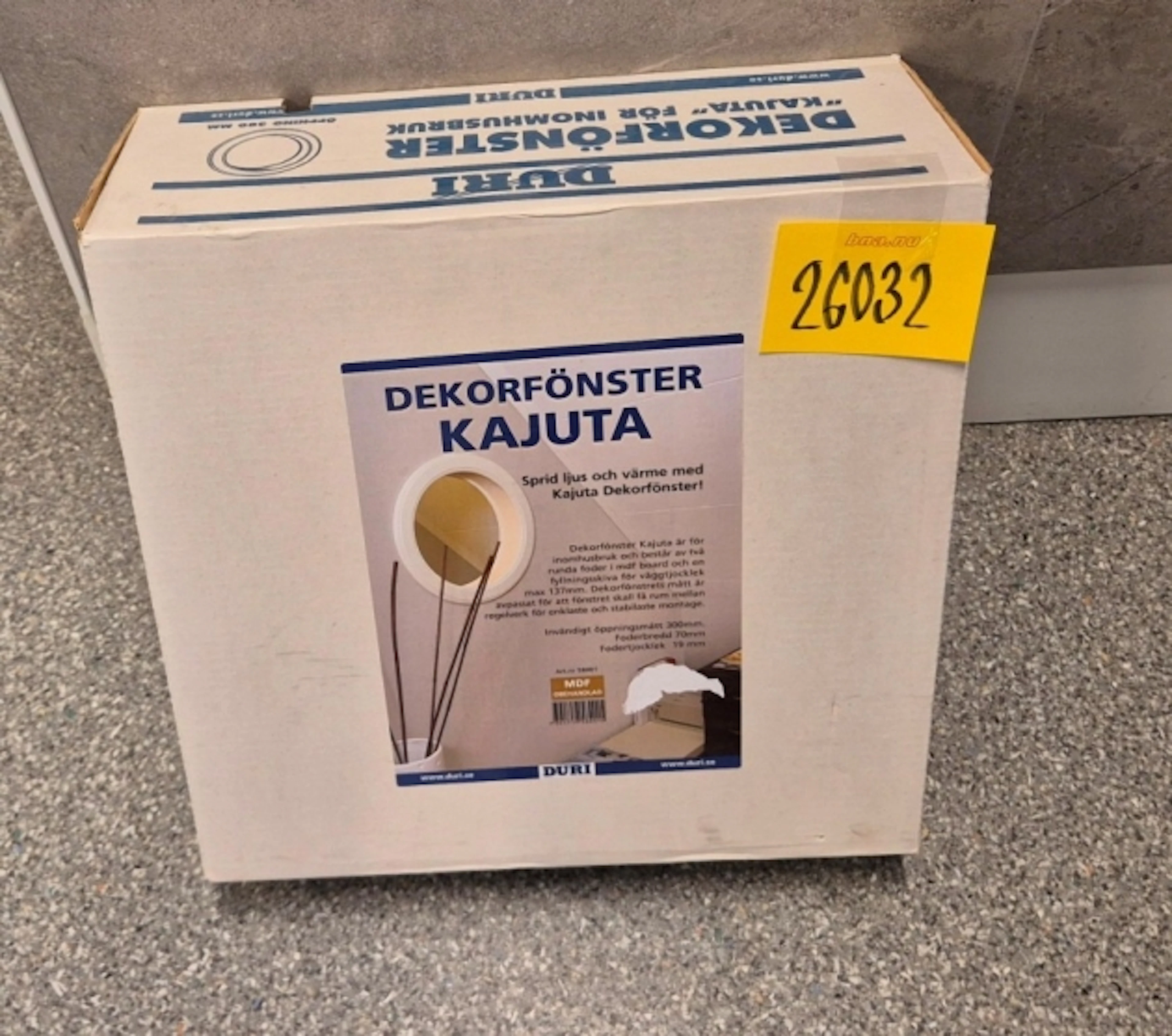 DEKORFÖNSTER KAJUTA