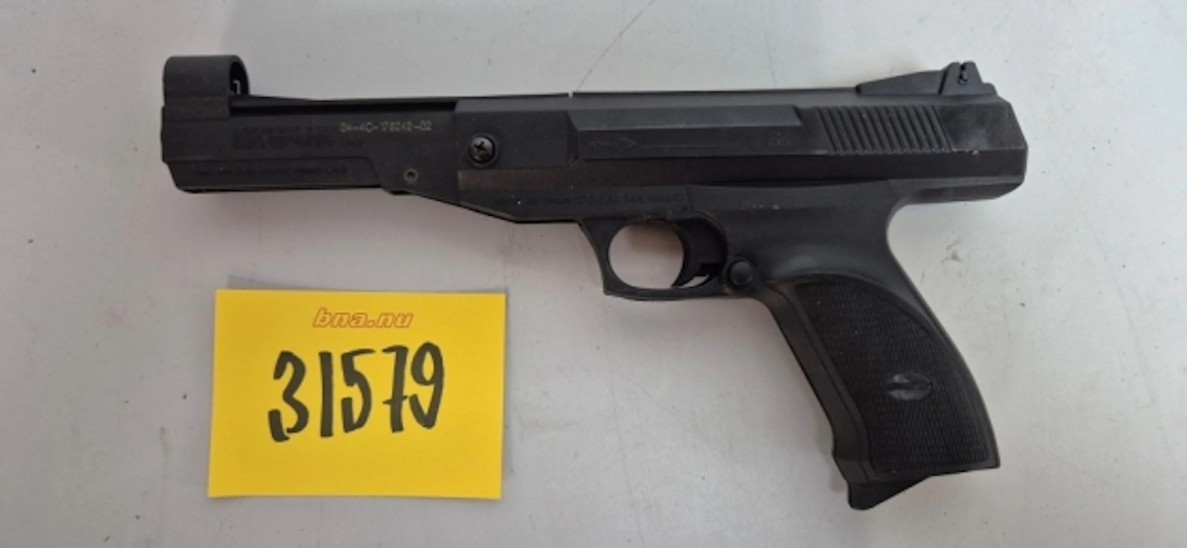 LUFTPISTOL GAMO P-8000 CAL. 4,5