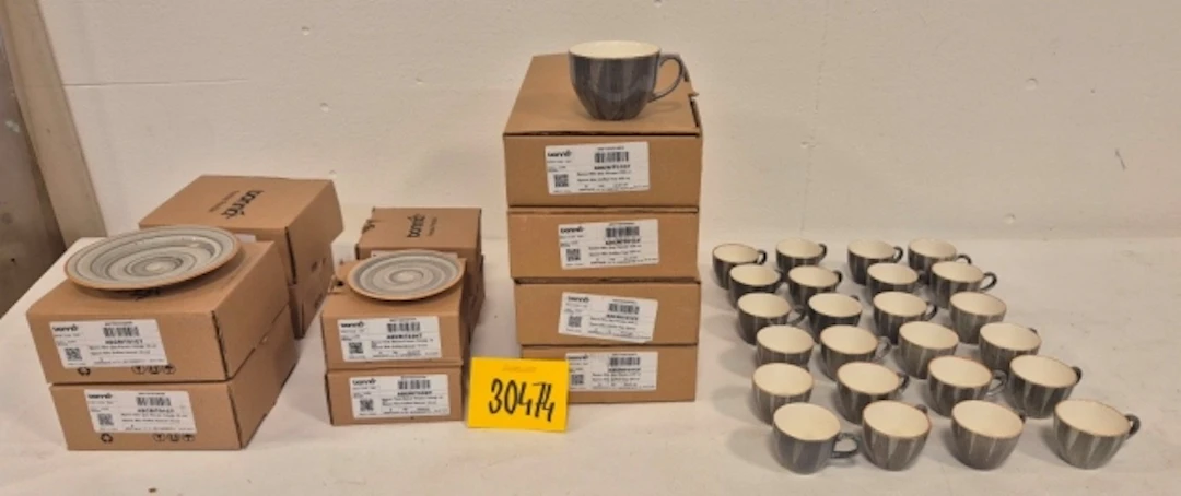 96-DELAR KAFFEPORSLIN BONNA SPACE
