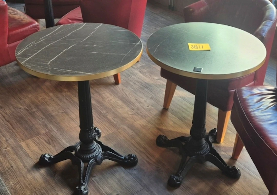 6ST CAFÉBORD MED GJUTJÄRNSFOT