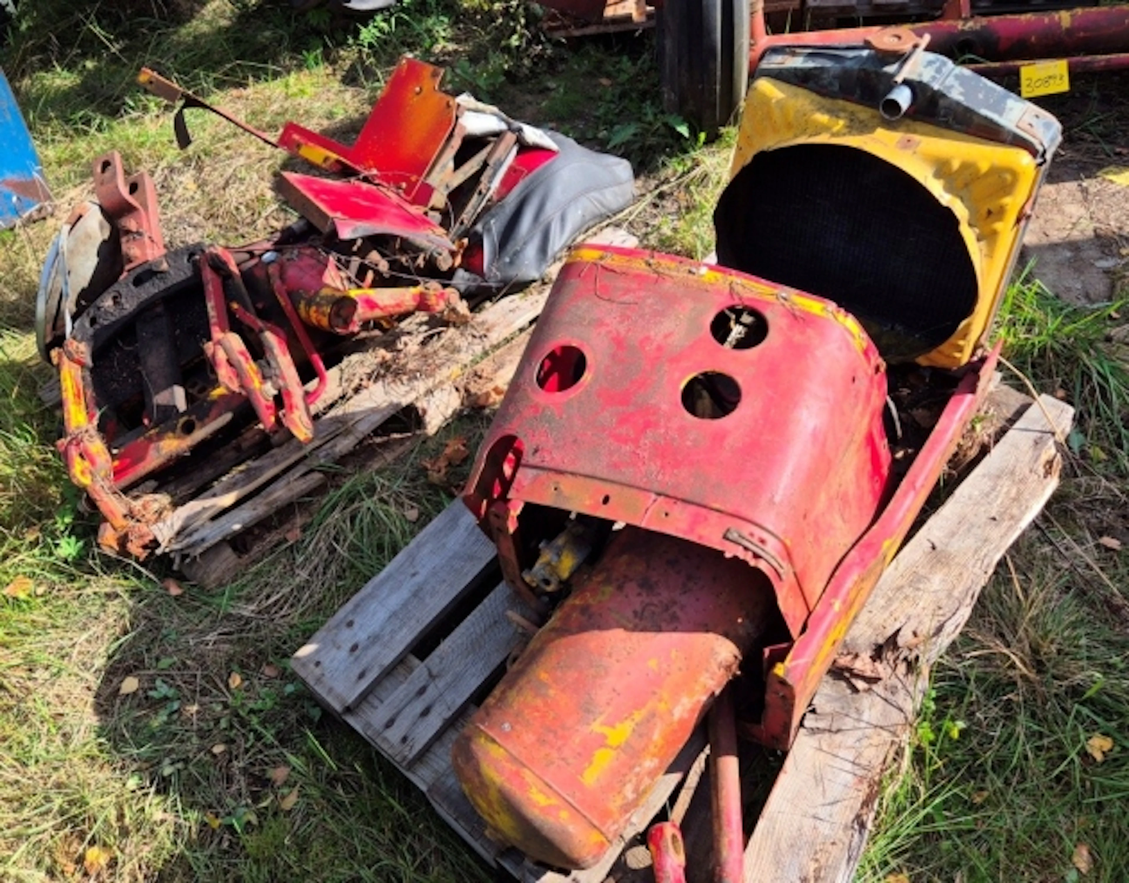 VOLVO 430 I DELAR