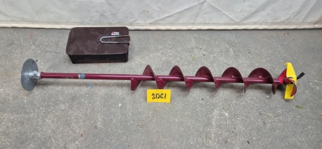 ISBORR Ø 135MM FÖR BORRMASKIN + RÖKLÅDA