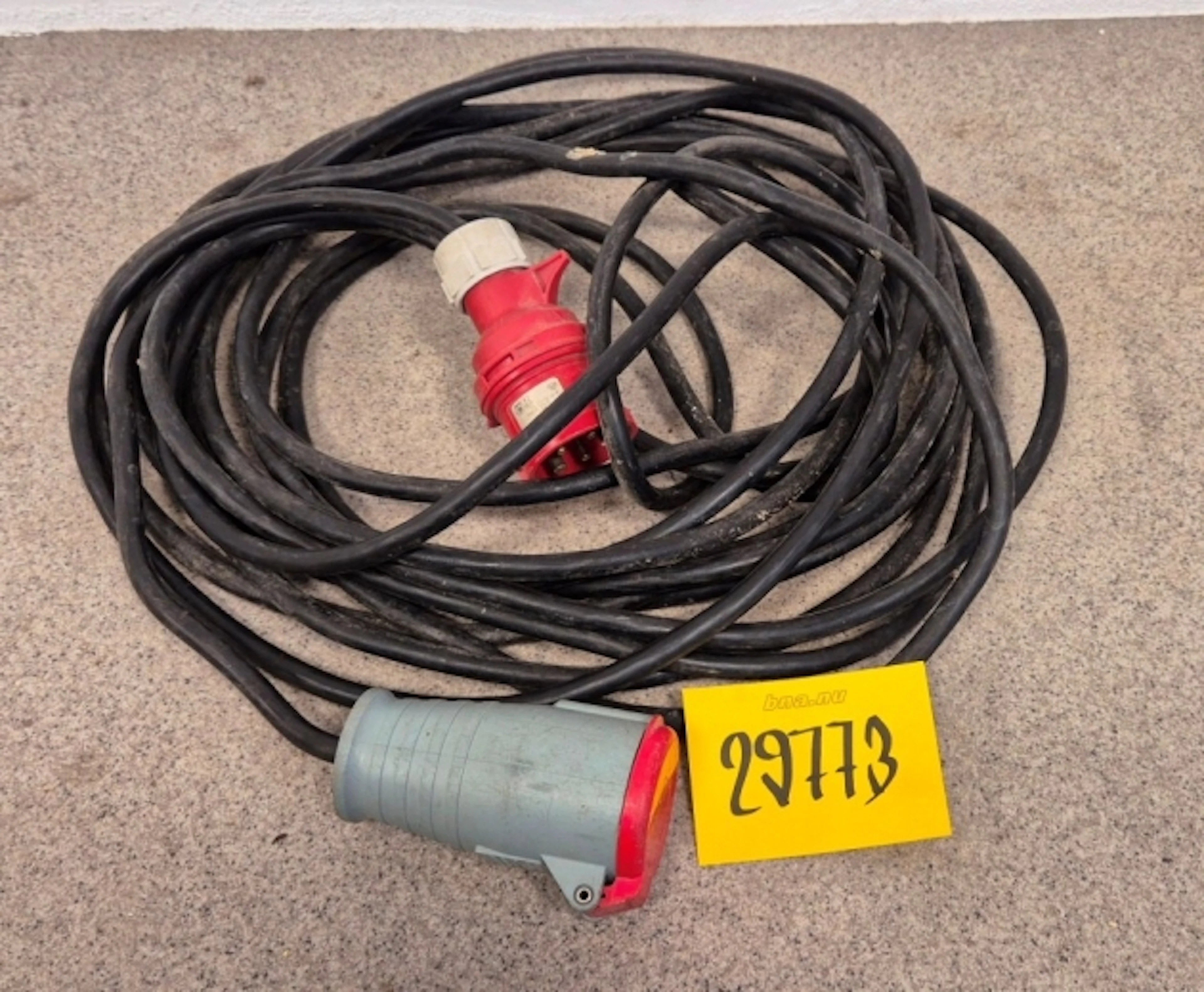 SKARVKABEL 400V 16A (CA 13 METER)
