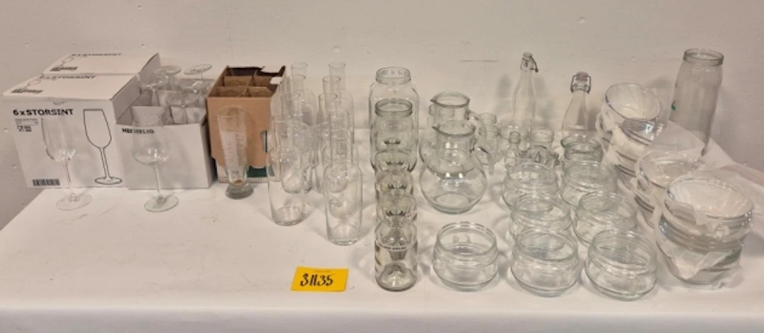 DIVERSE GLAS, KARAFFER M.M.