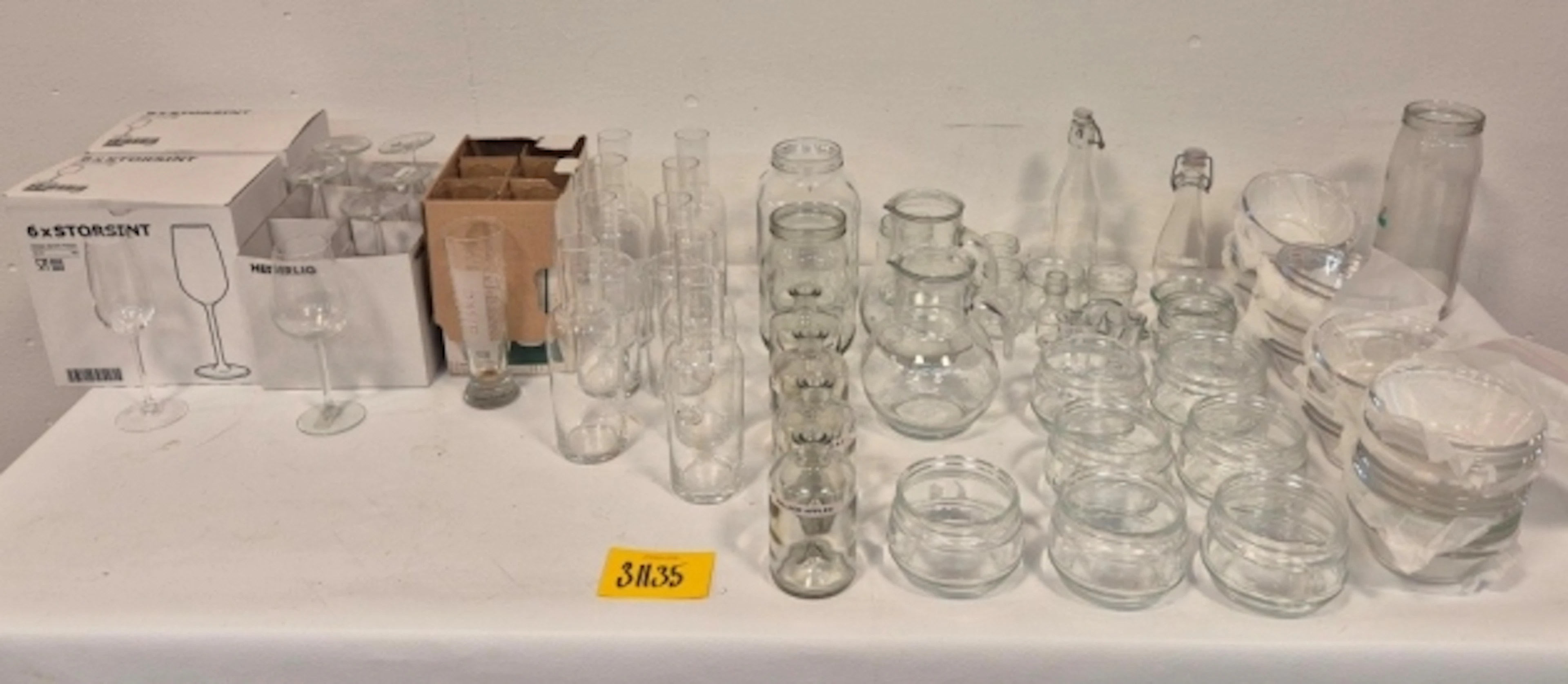 DIVERSE GLAS, KARAFFER M.M.