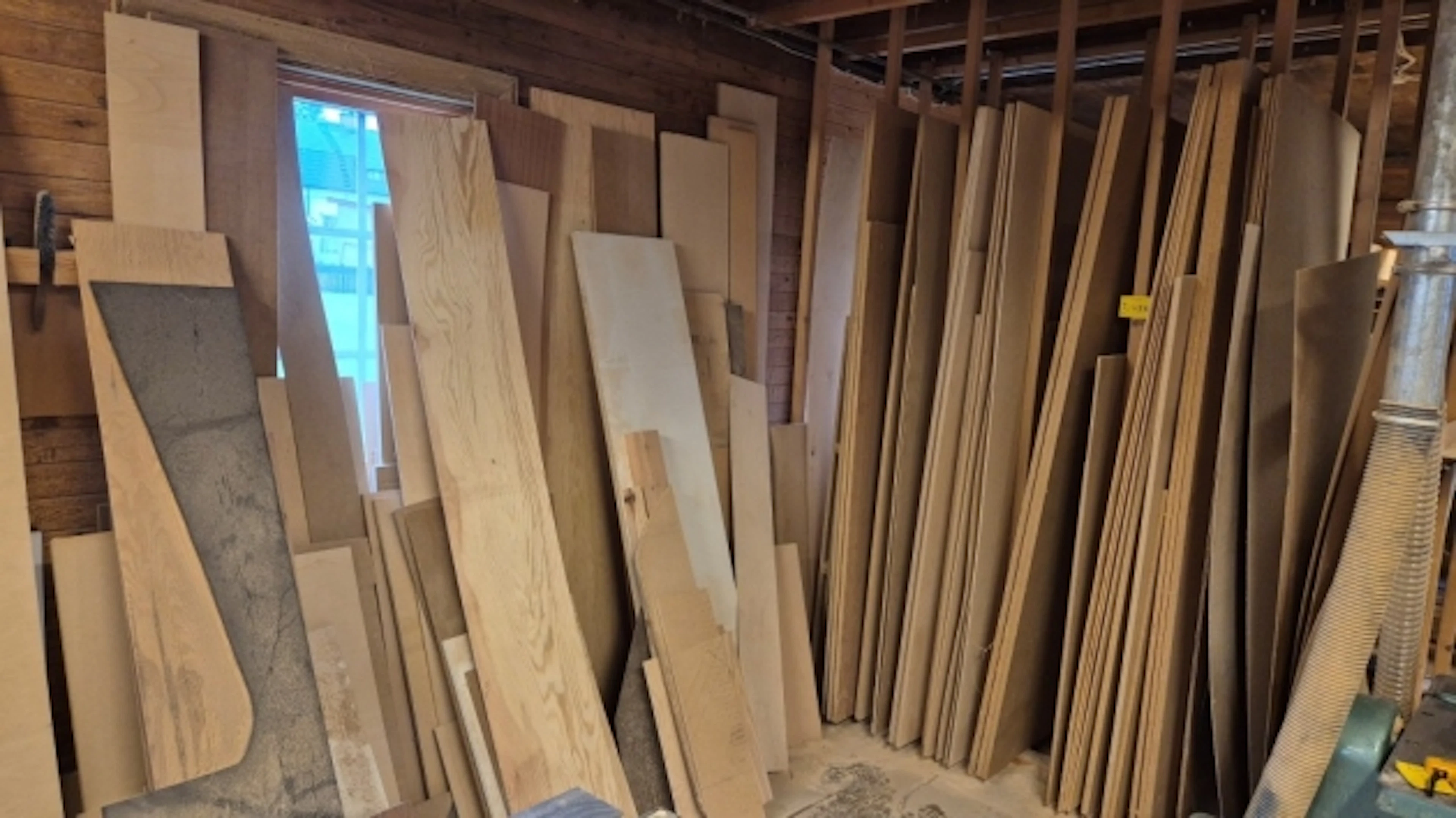 DIVERSE SKIVMATERIAL + SPILLBITAR
