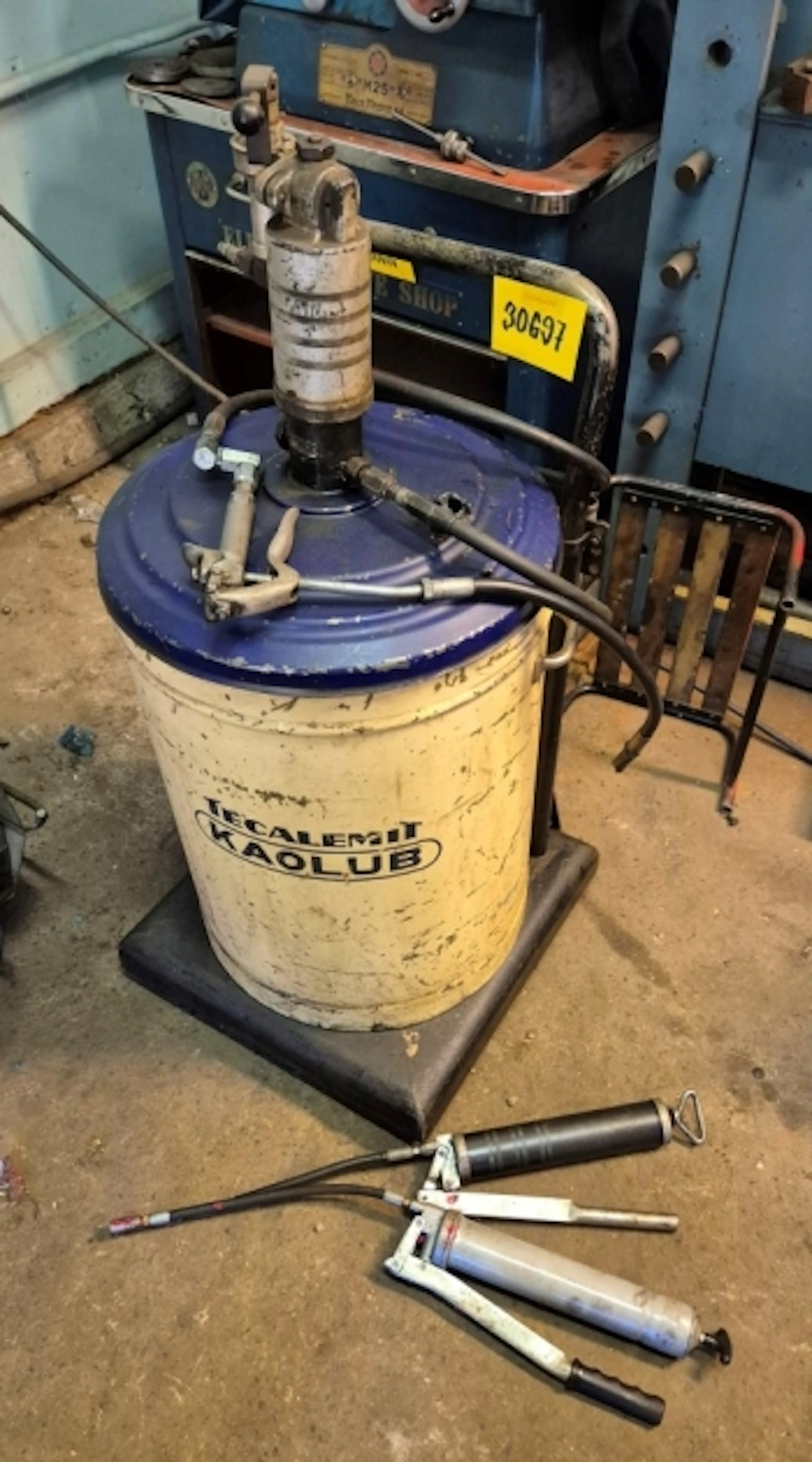 PNEUMATISK FETTSPRUTA + 2ST HANDSPRUTOR