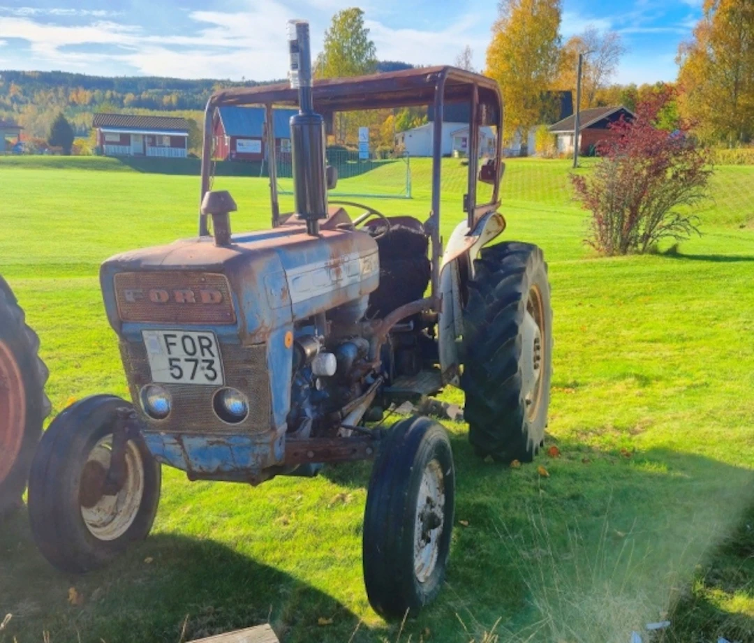 FORD DEXTA 3000 -1965 (FOR 573)