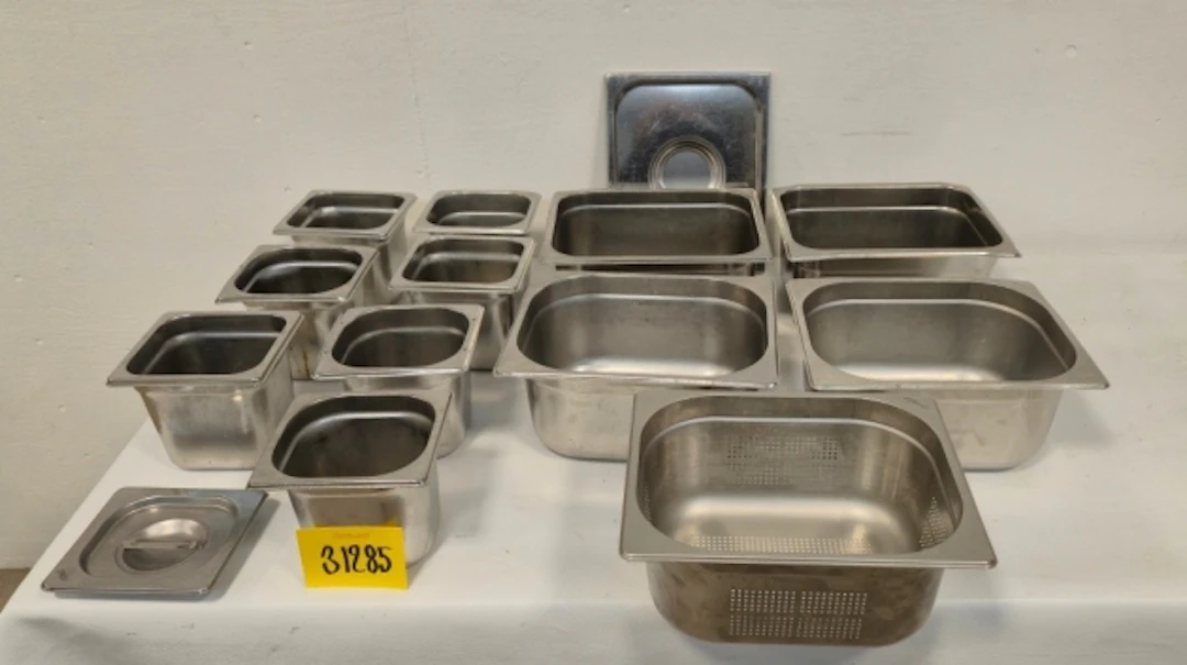 DIVERSE ROSTFRIA KANTINER