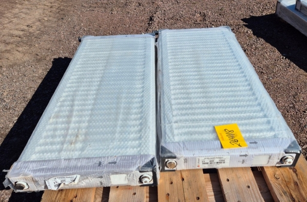 2ST RADIATORER 400x1000mm - FABRIKSNYTT