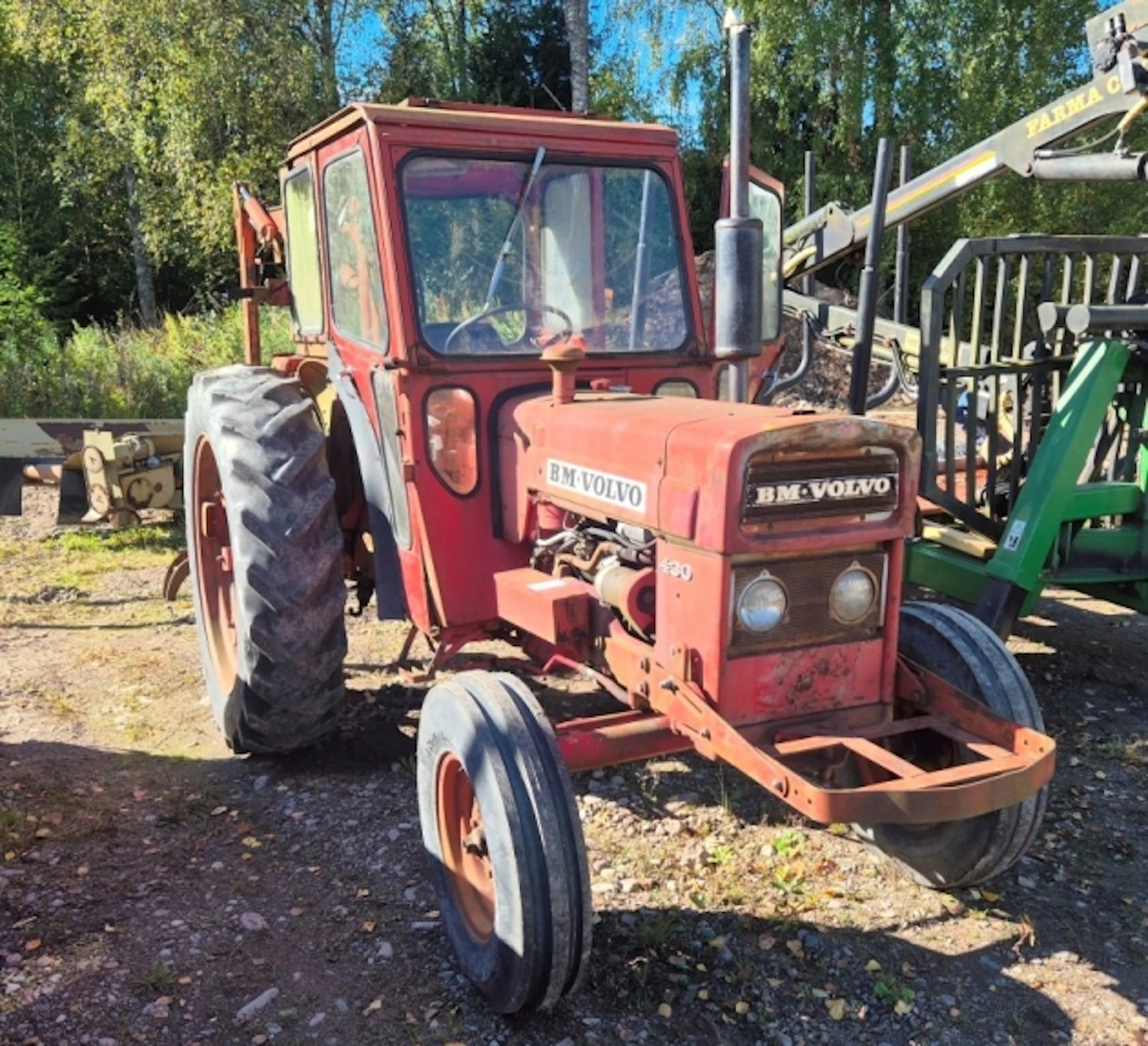 Traktor BM VOLVO 430 (Oregistrerad)