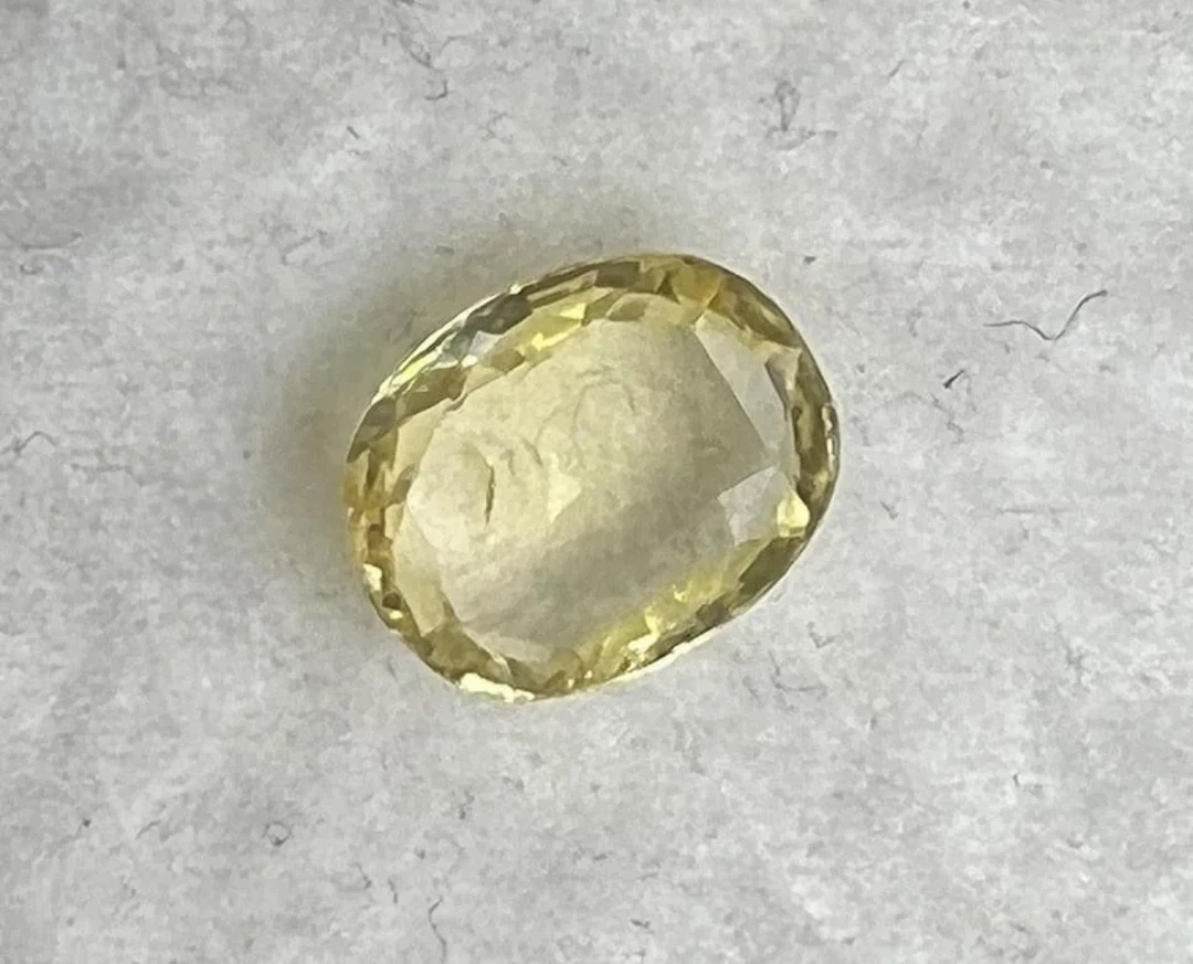 Natural Light Yellow Ceylon Sapphire.....2.46Cts