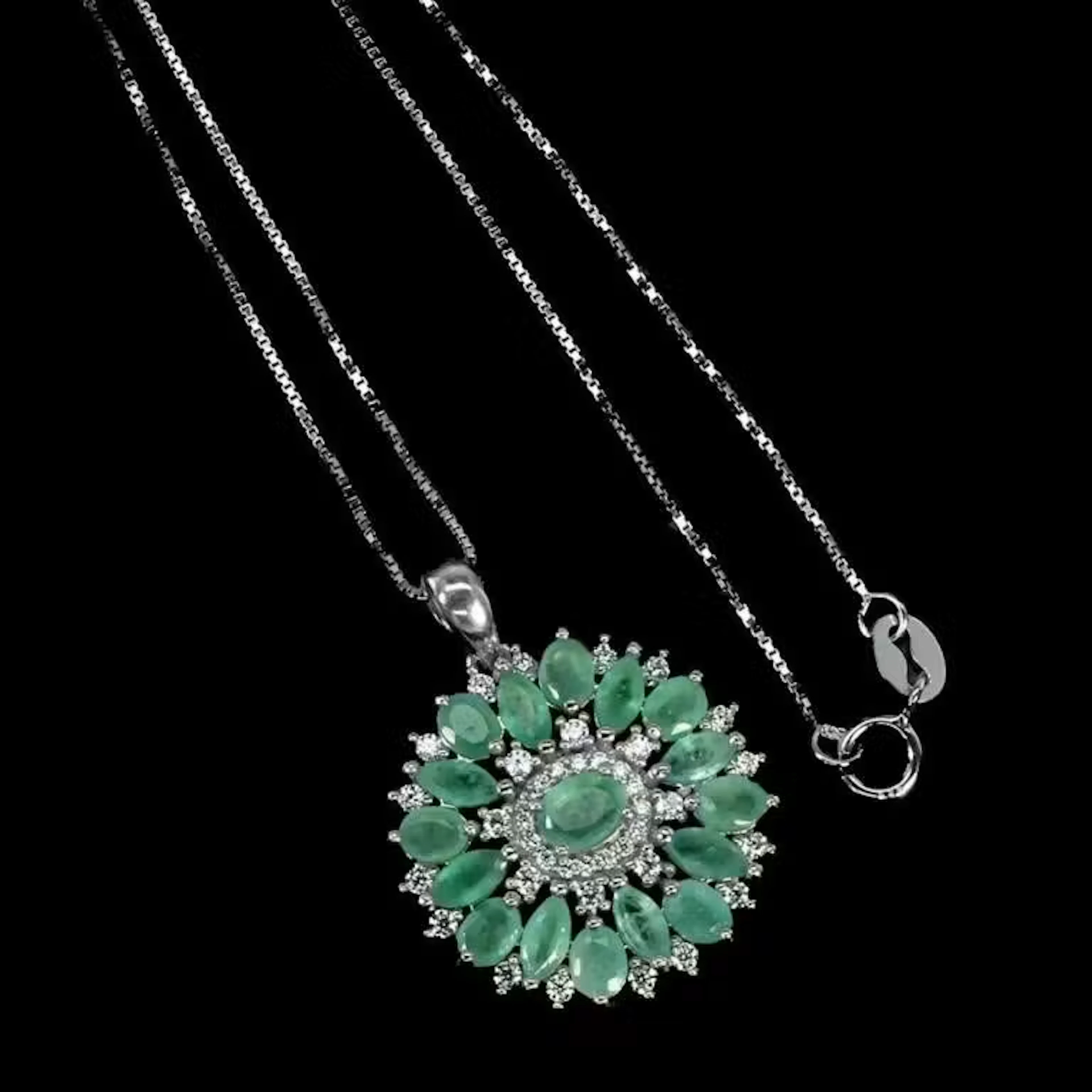 Natural Colombian Green Emerald Necklace