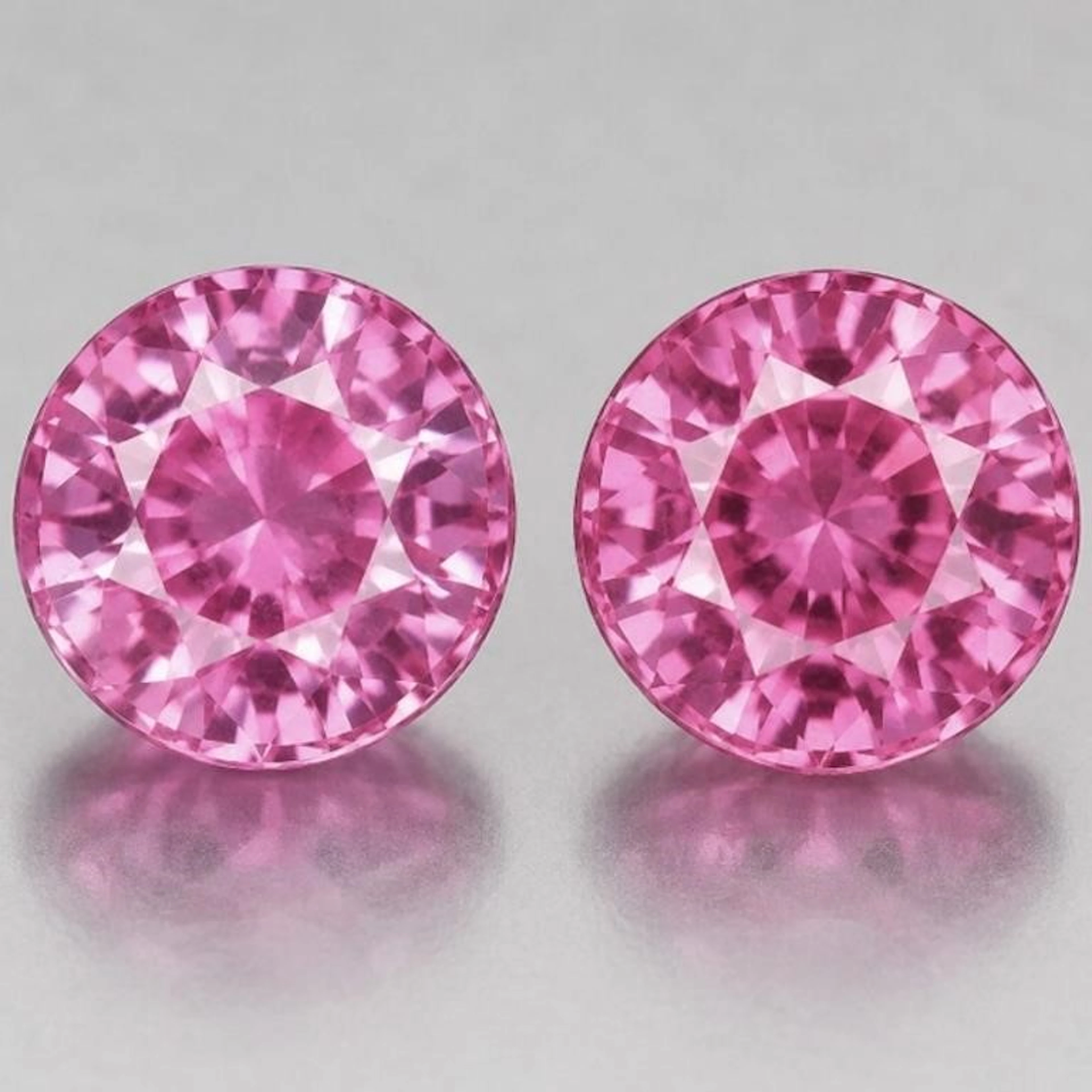 Natural Mahenge Pink Spinel Pair [Flawless-VVS]