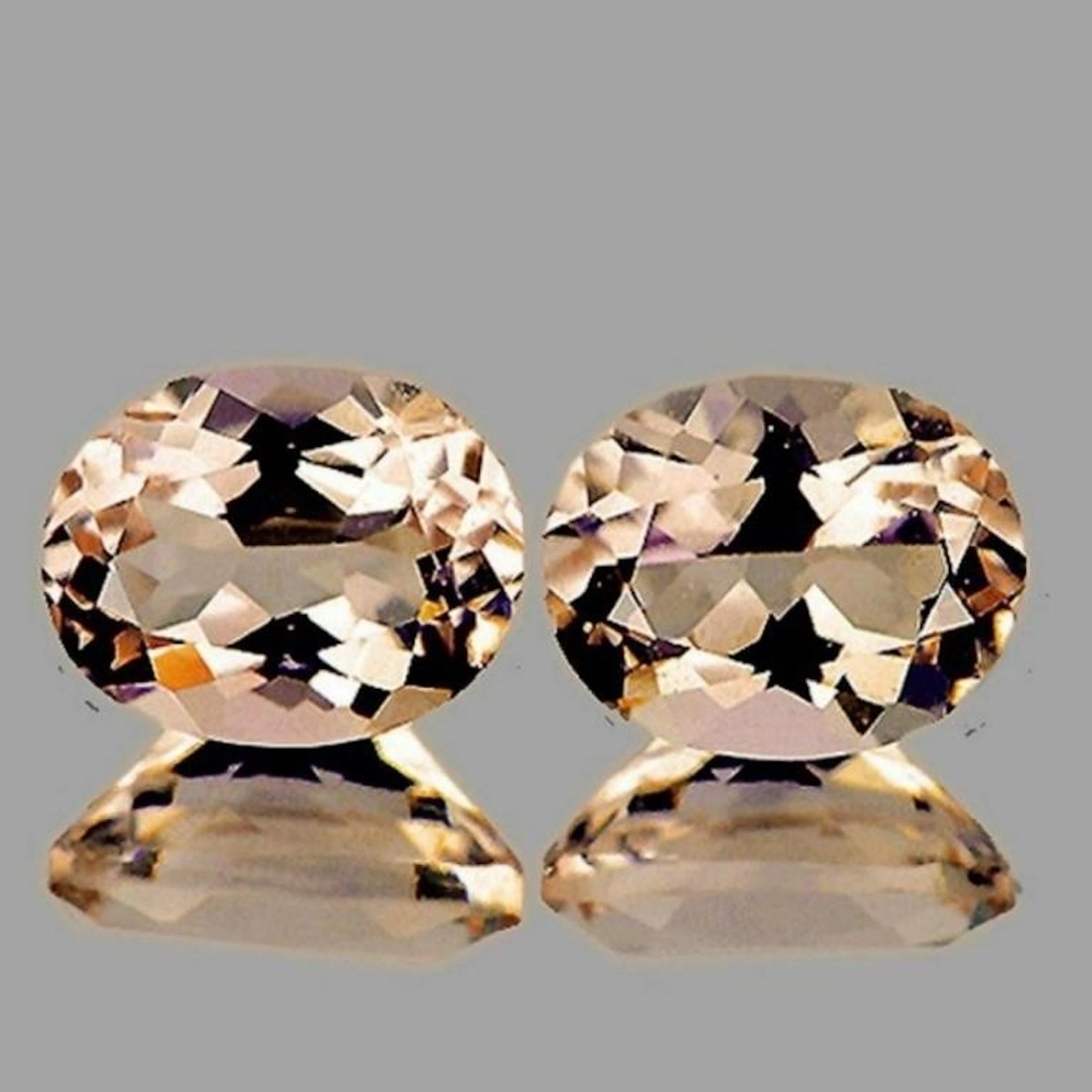 Natural Golden Pink Morganite Pair [Flawless-VVS]