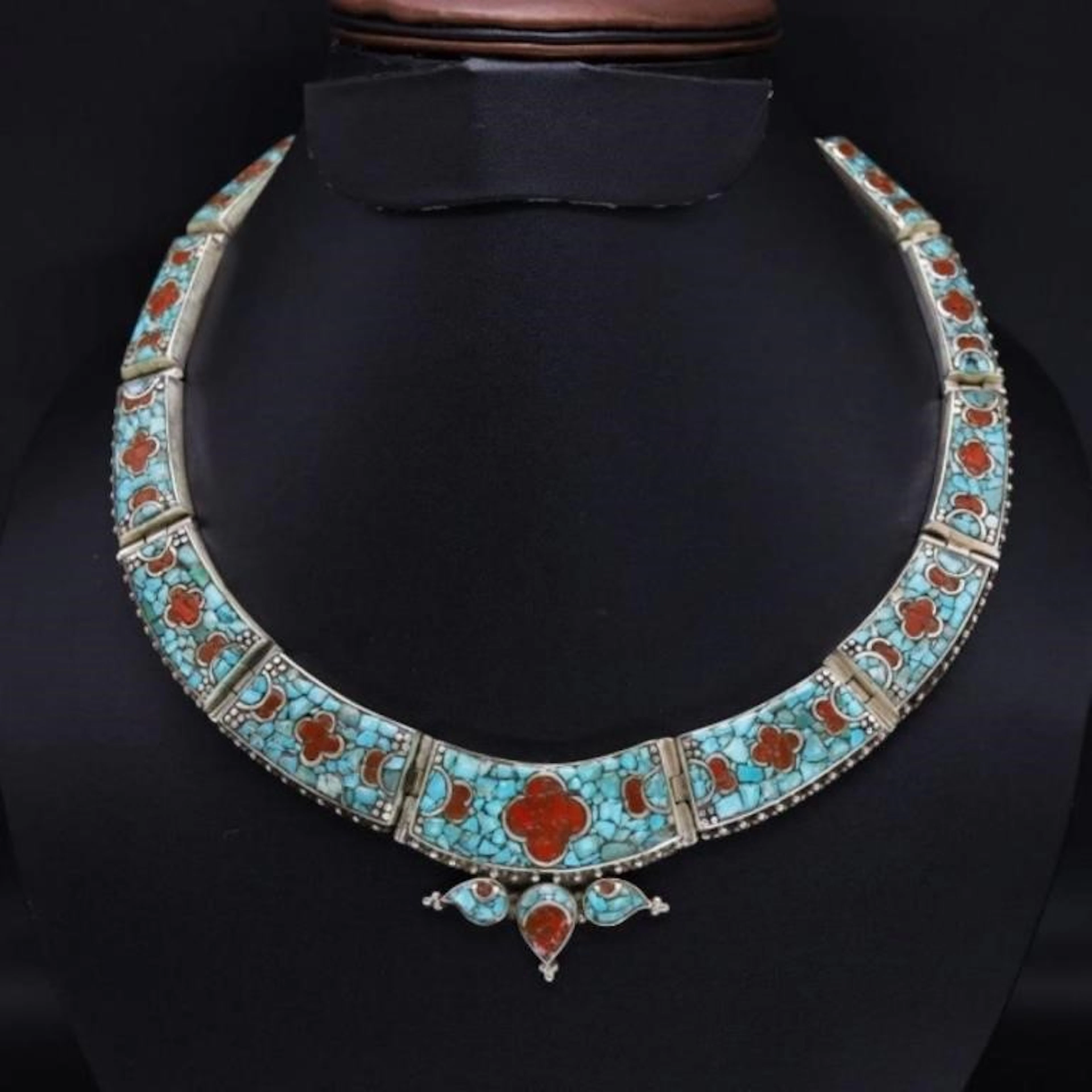Tibet Natural Stone Tribal Queen Royal Necklace