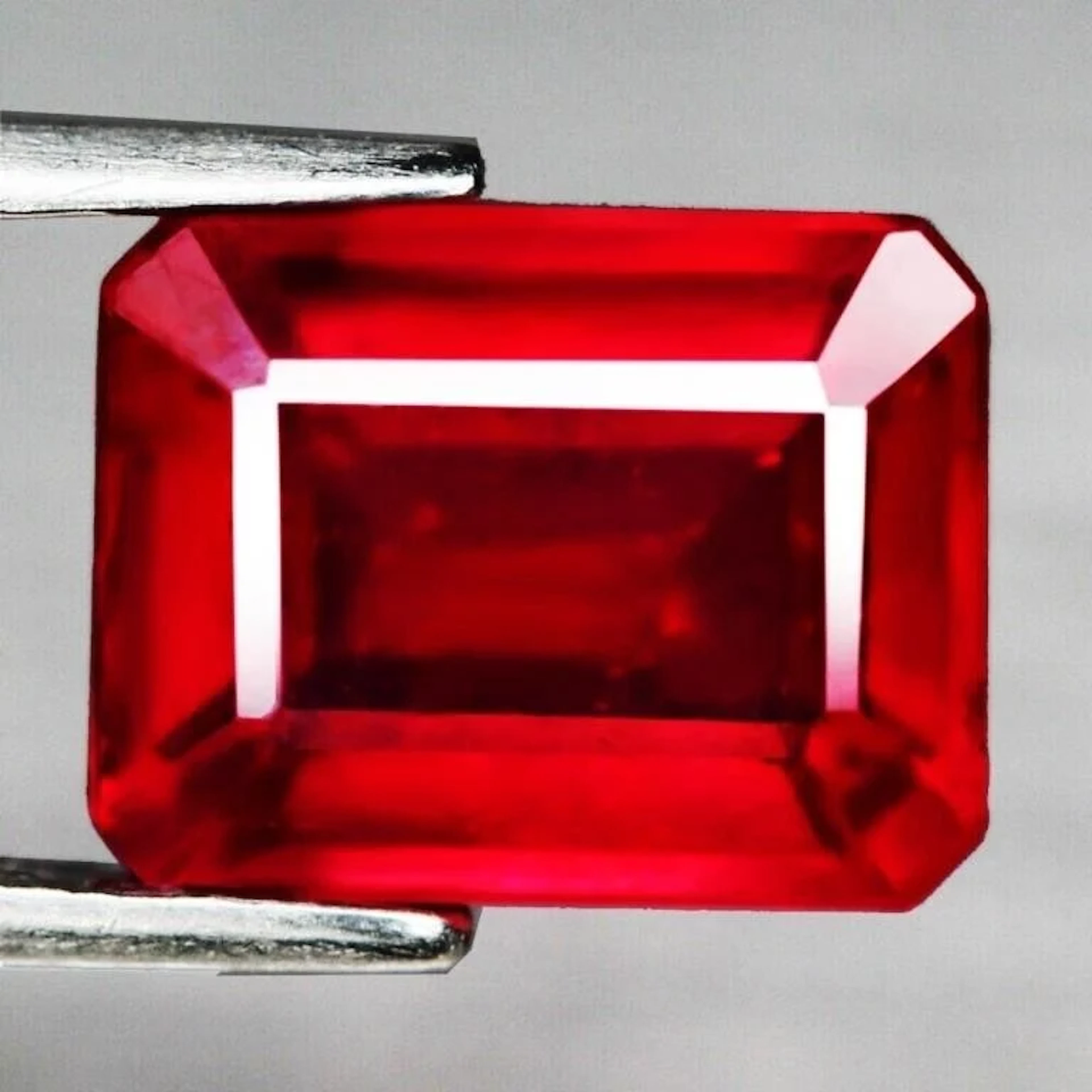 Natural Vivid Red Mozambique Ruby 7.12 Carats { V