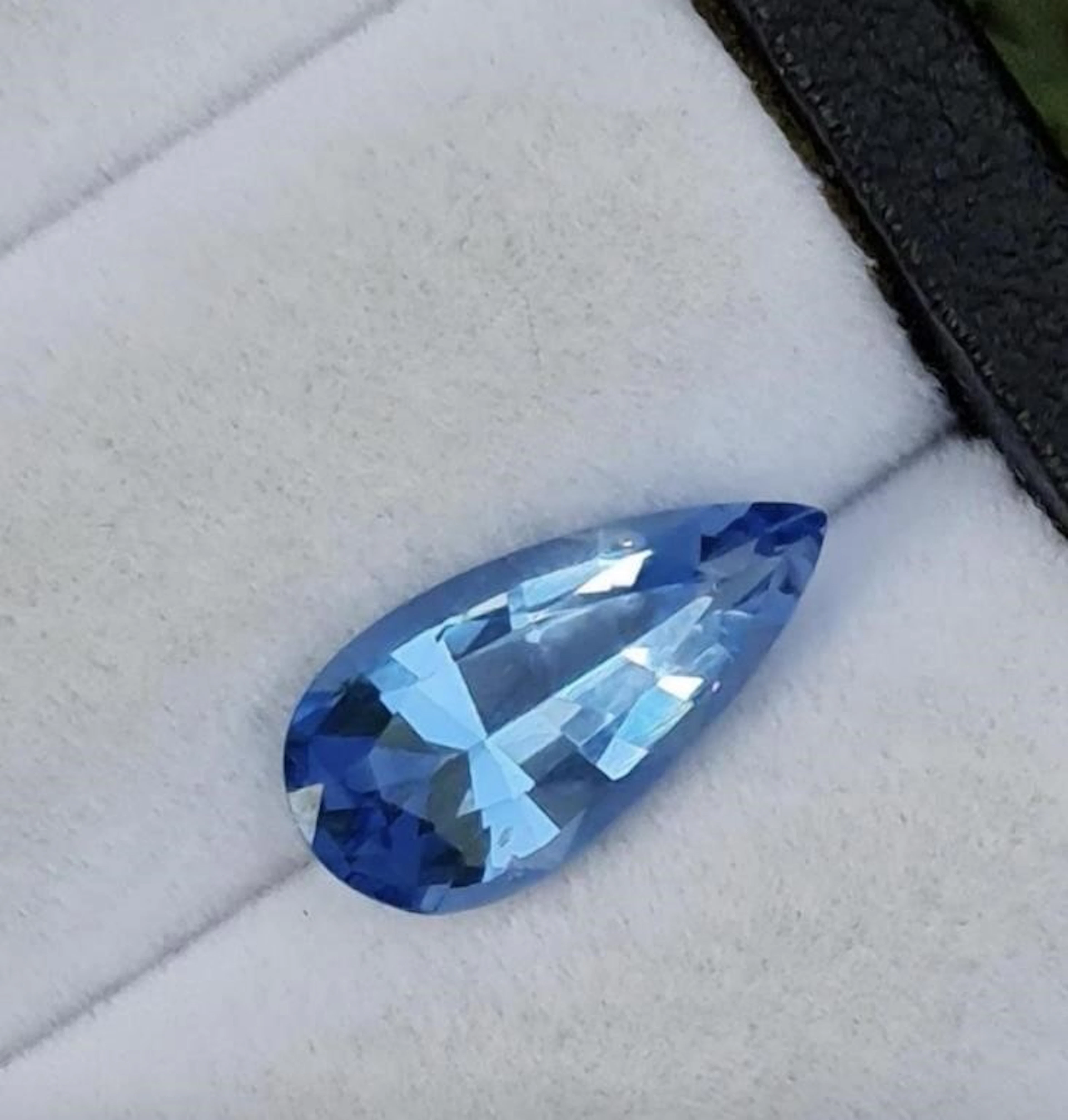Natural Santa Maria Aquamarine 4.40 Cts - VVS