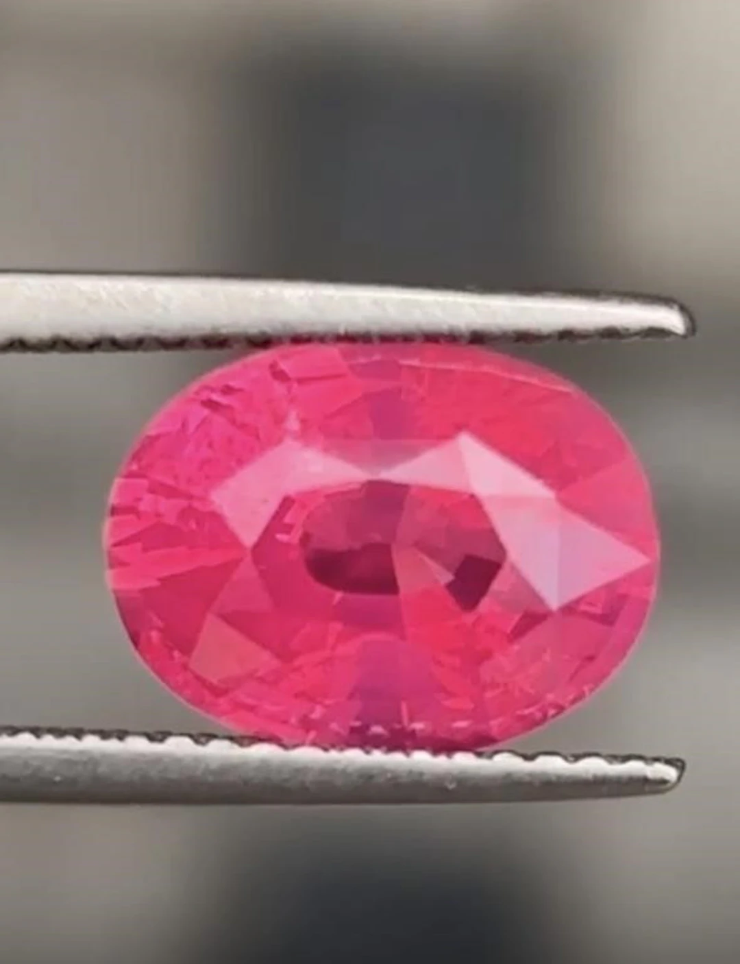 Natural Mahenge Rare Neon Pink Spinel 4.03 Cts - U