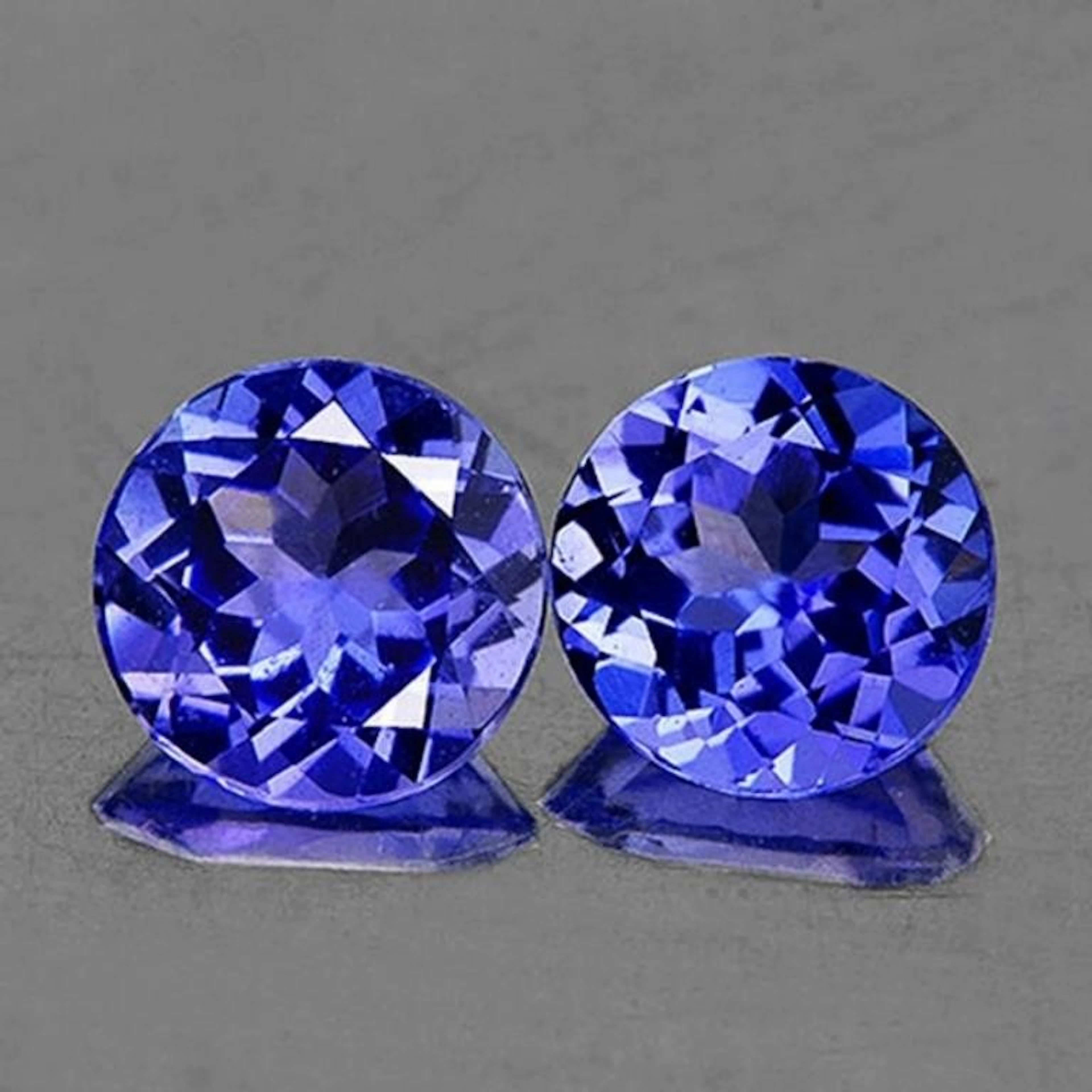 Natural Purple Blue Tanzanite Pair {Flawless-VVS1