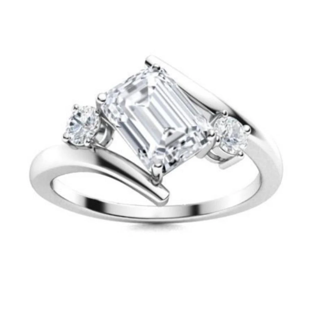 Gold & Brilliant White Diamond 2.50 Cts Ring - E/V