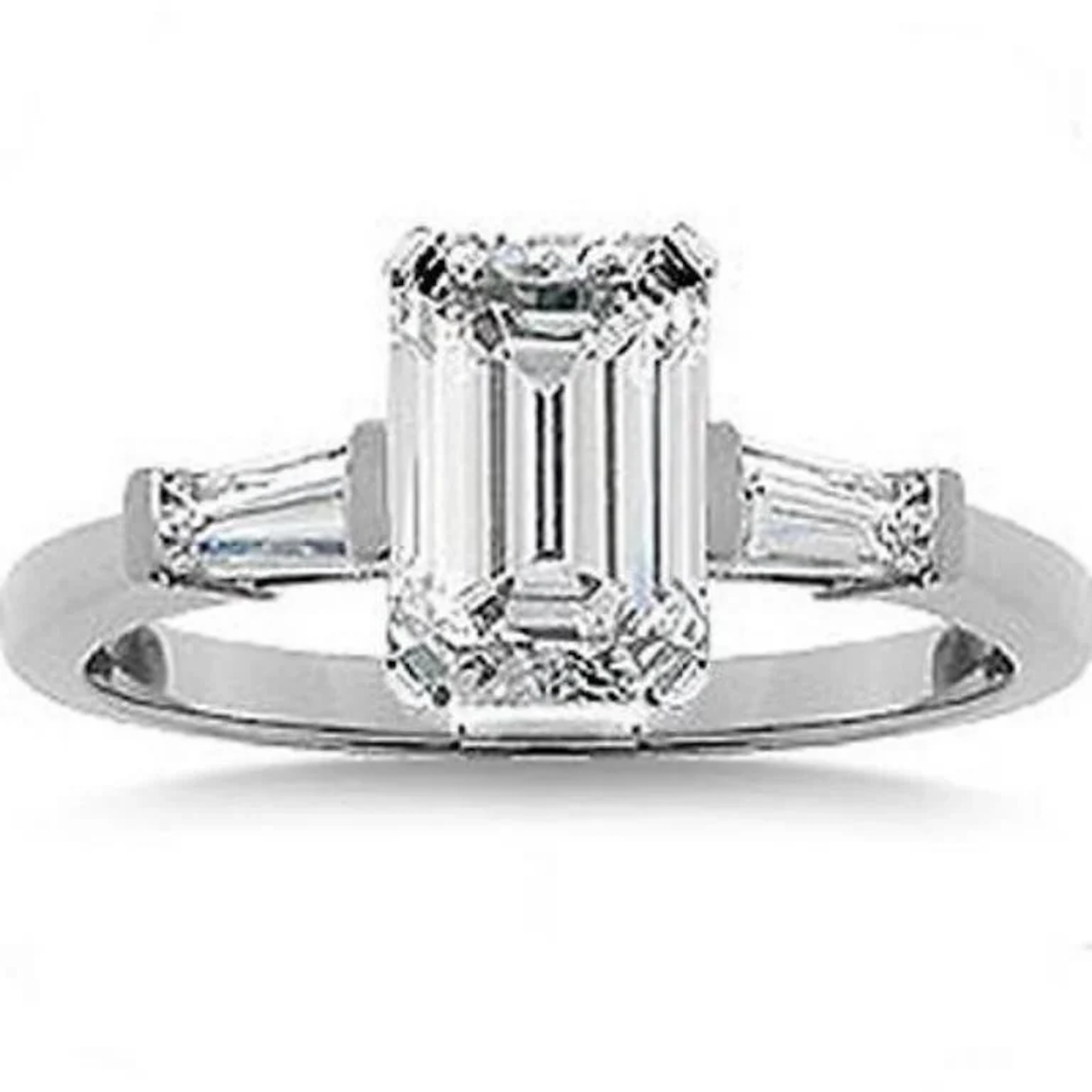18k Gold Emerald Cut Diamond 10.08 Carats E/VVS -