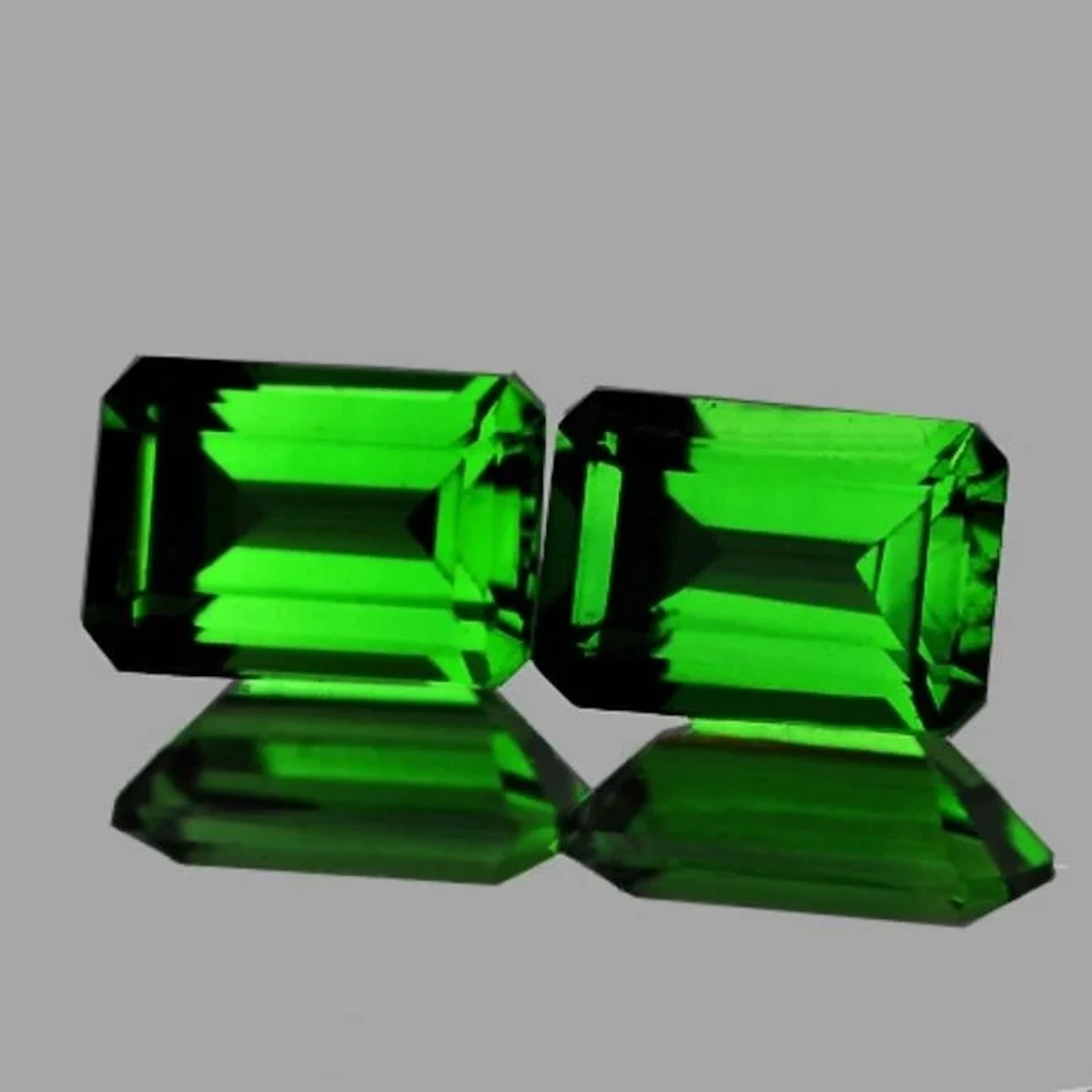 Natural Chrome Green Diopside Pair - VVS