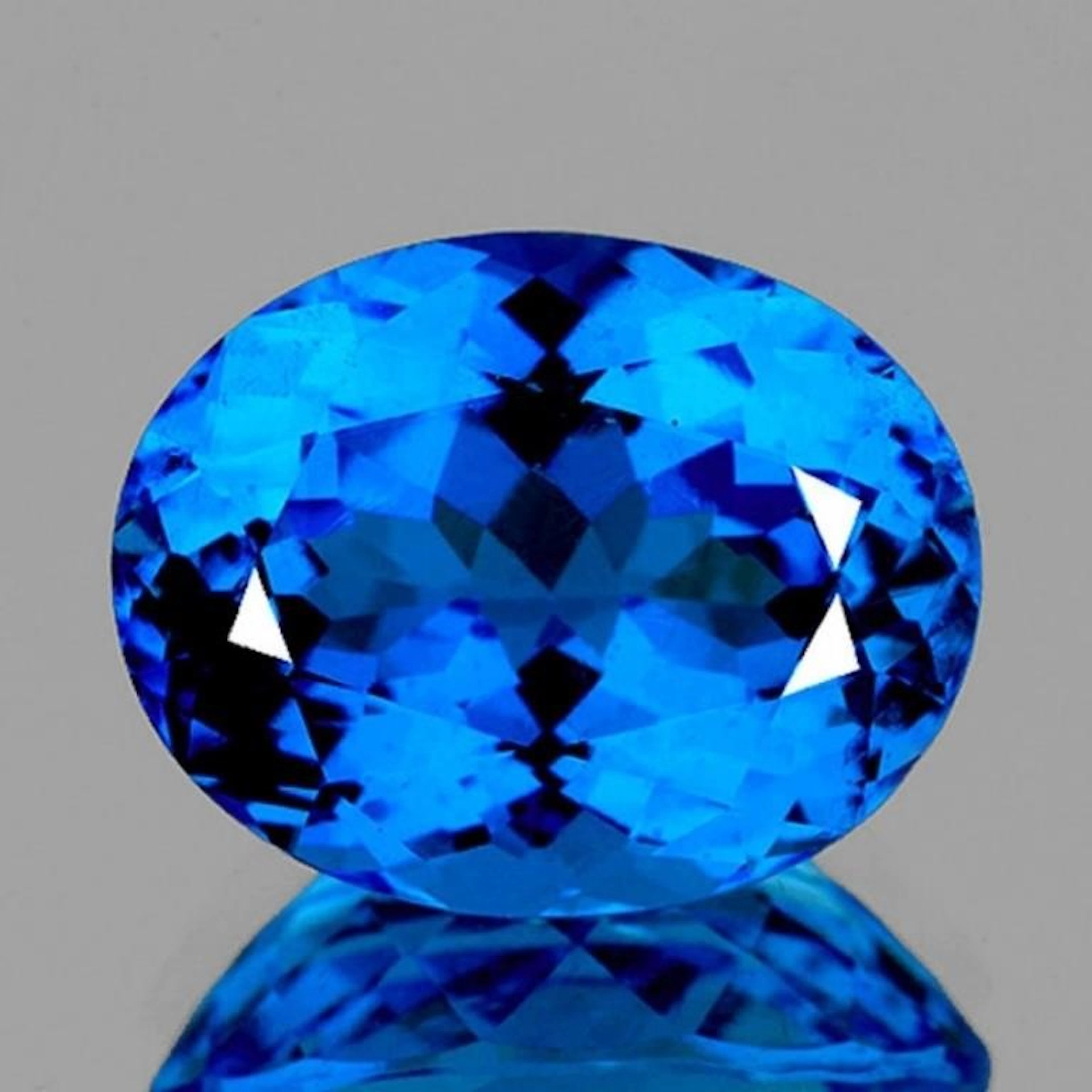 Natural Oval Swiss Blue Topaz [Flawless-VVS]