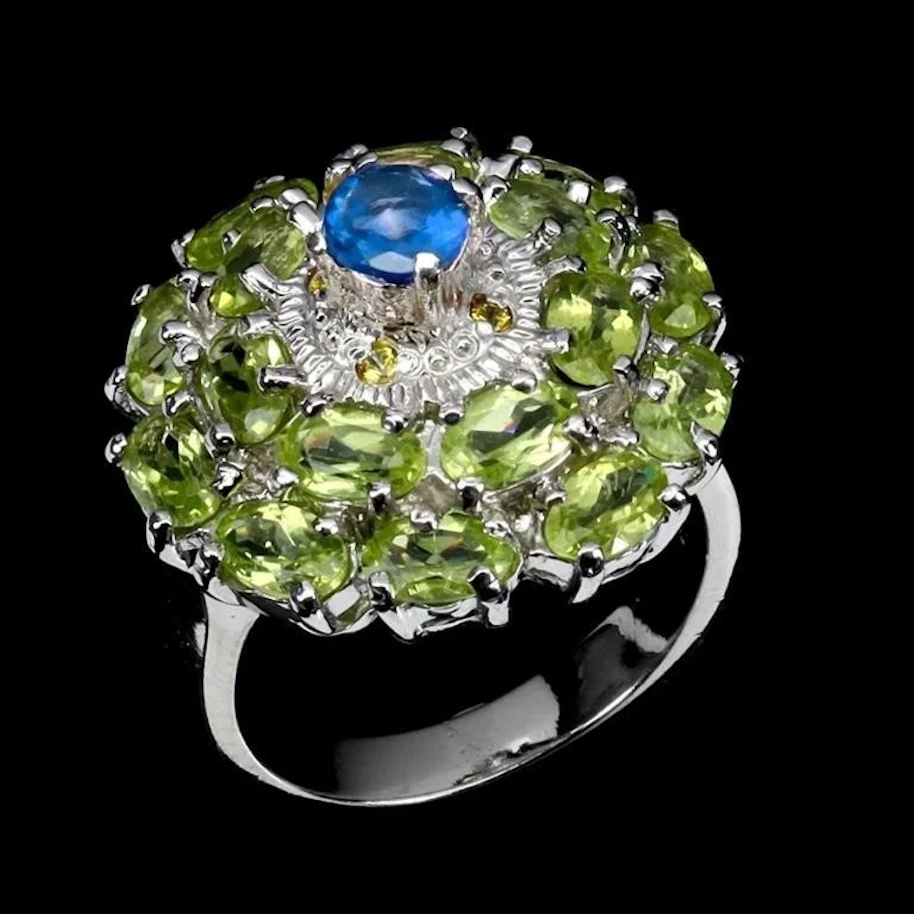 Natural Kyanite Peridot Sapphire Ring