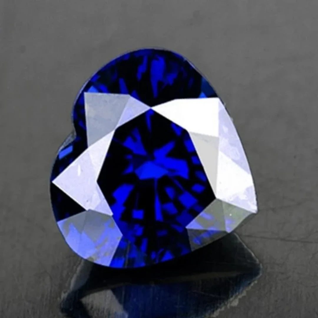 Natural Intense Royal Blue Heart Sapphire [Flawles