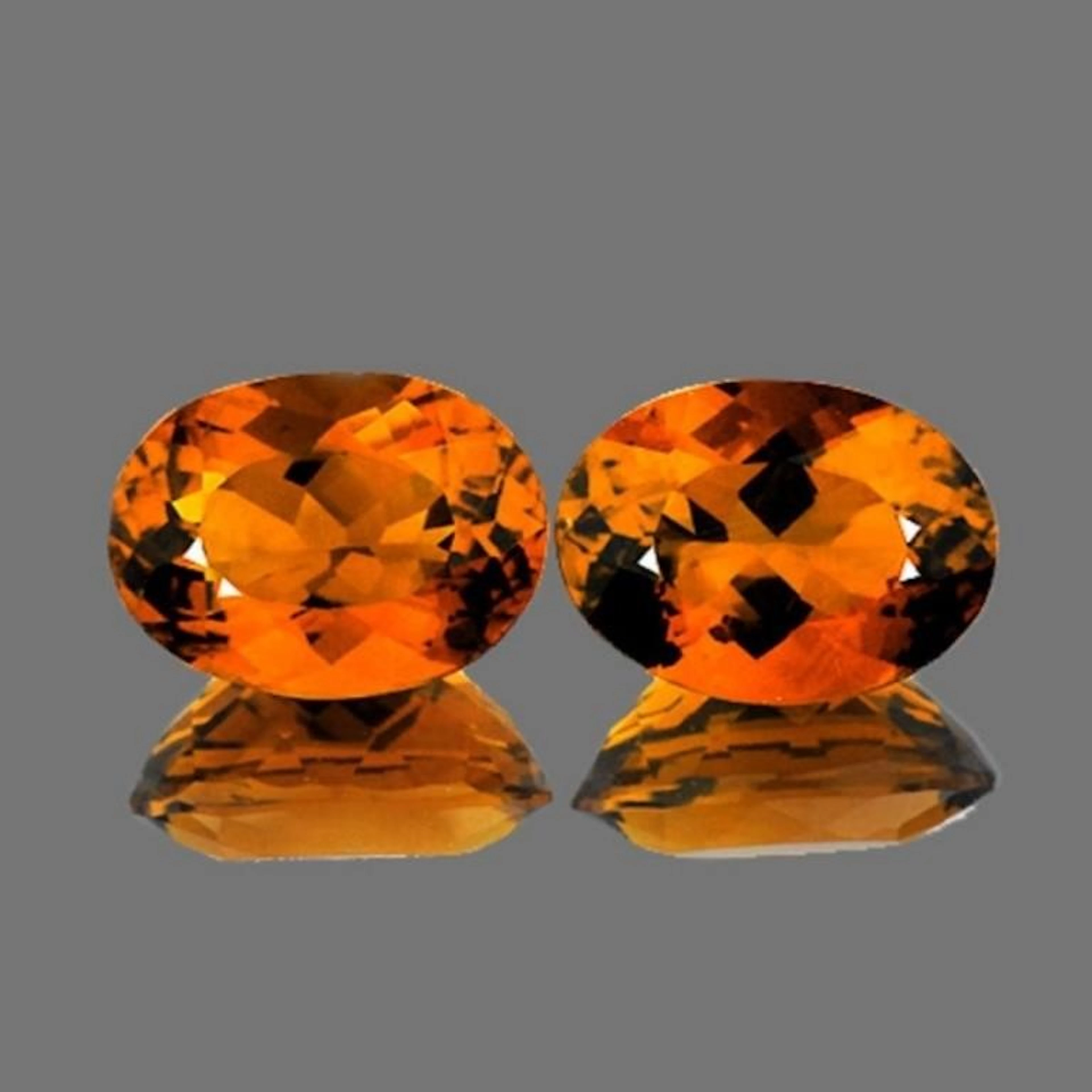 Natural Golden Orange Citrine Pair [Flawless-VVS]