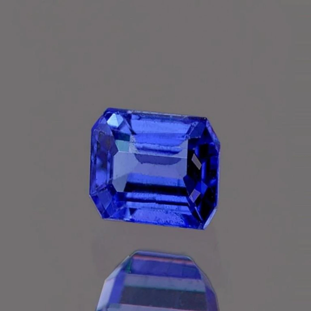 Natural Blue Sapphire [Flawless-VVS]