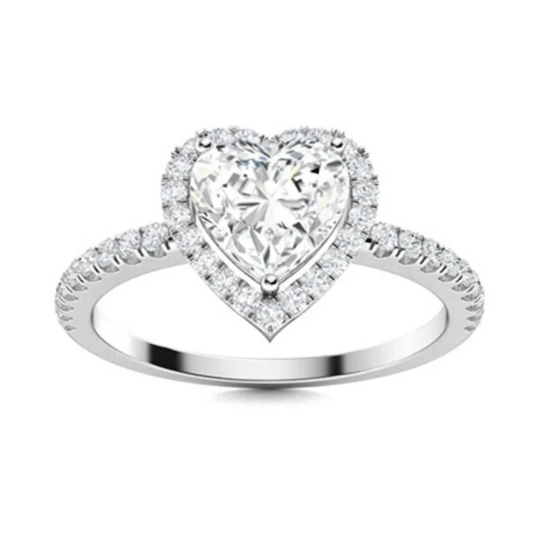 Gold & Heart White Diamond 3 Cts Ring - E/VVS