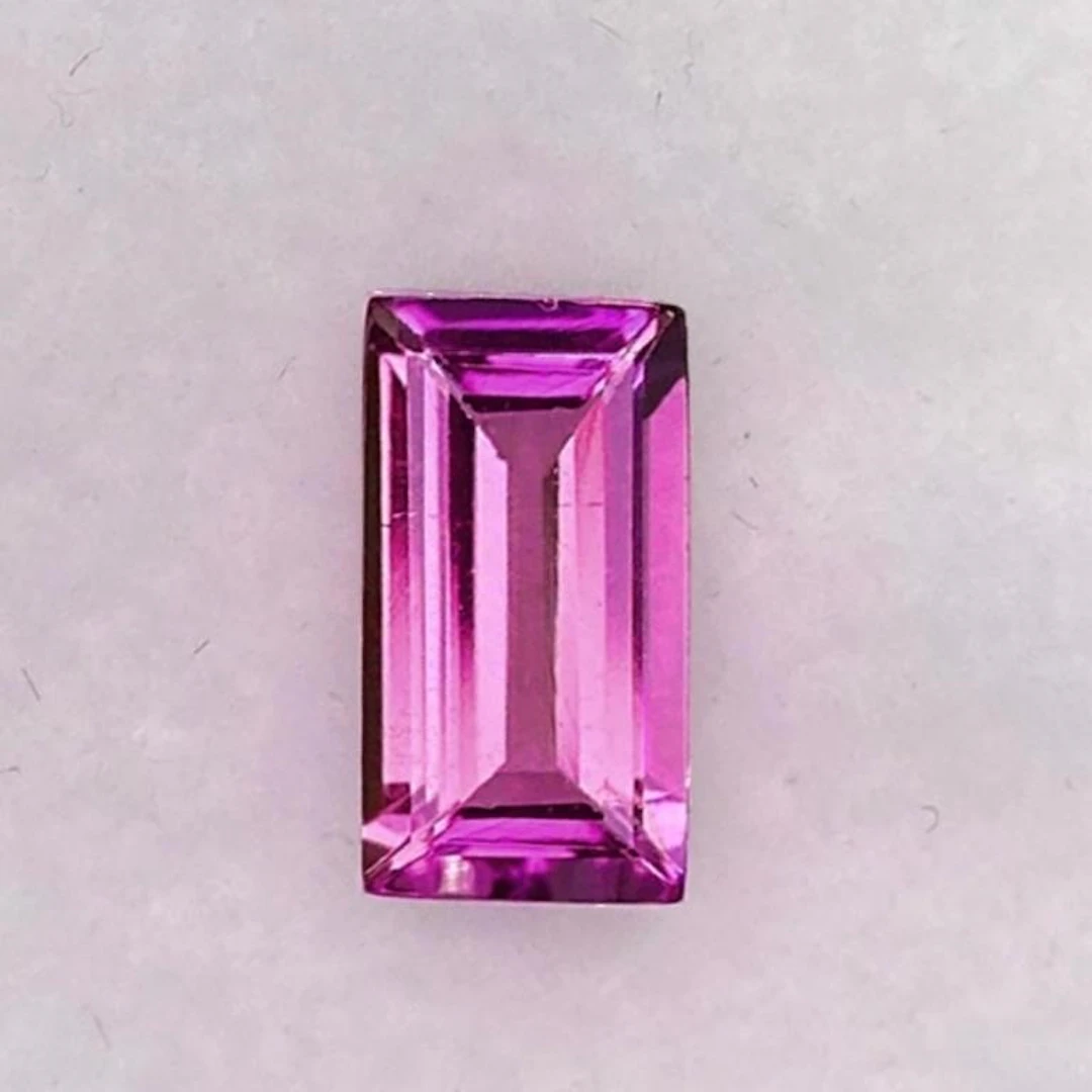 Natural Violet Pink Tourmaline {Flawless-VVS1}