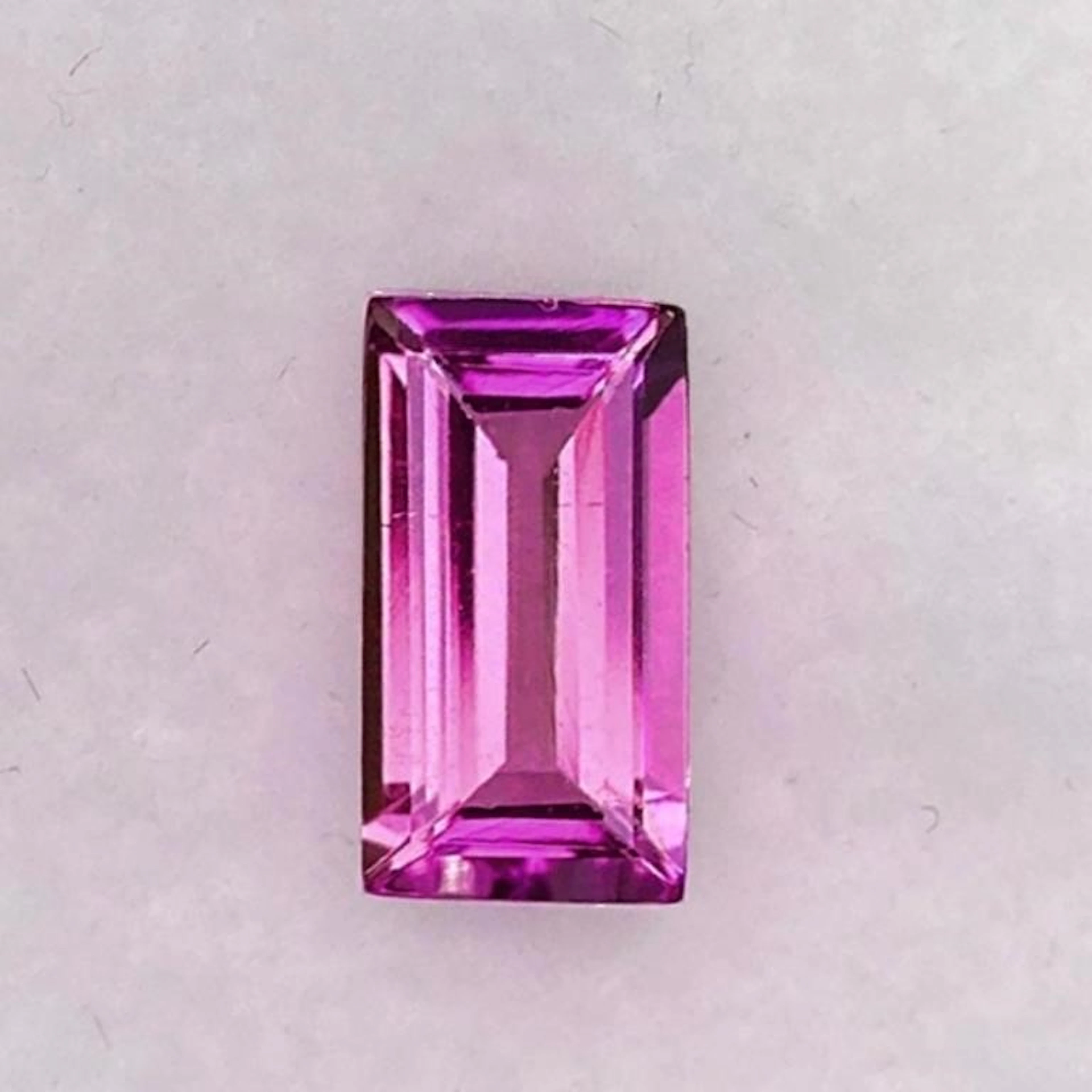 Natural Violet Pink Tourmaline {Flawless-VVS1}