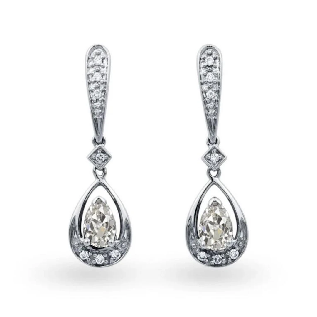 Gold & White Diamond 4.25 Cts Earrings