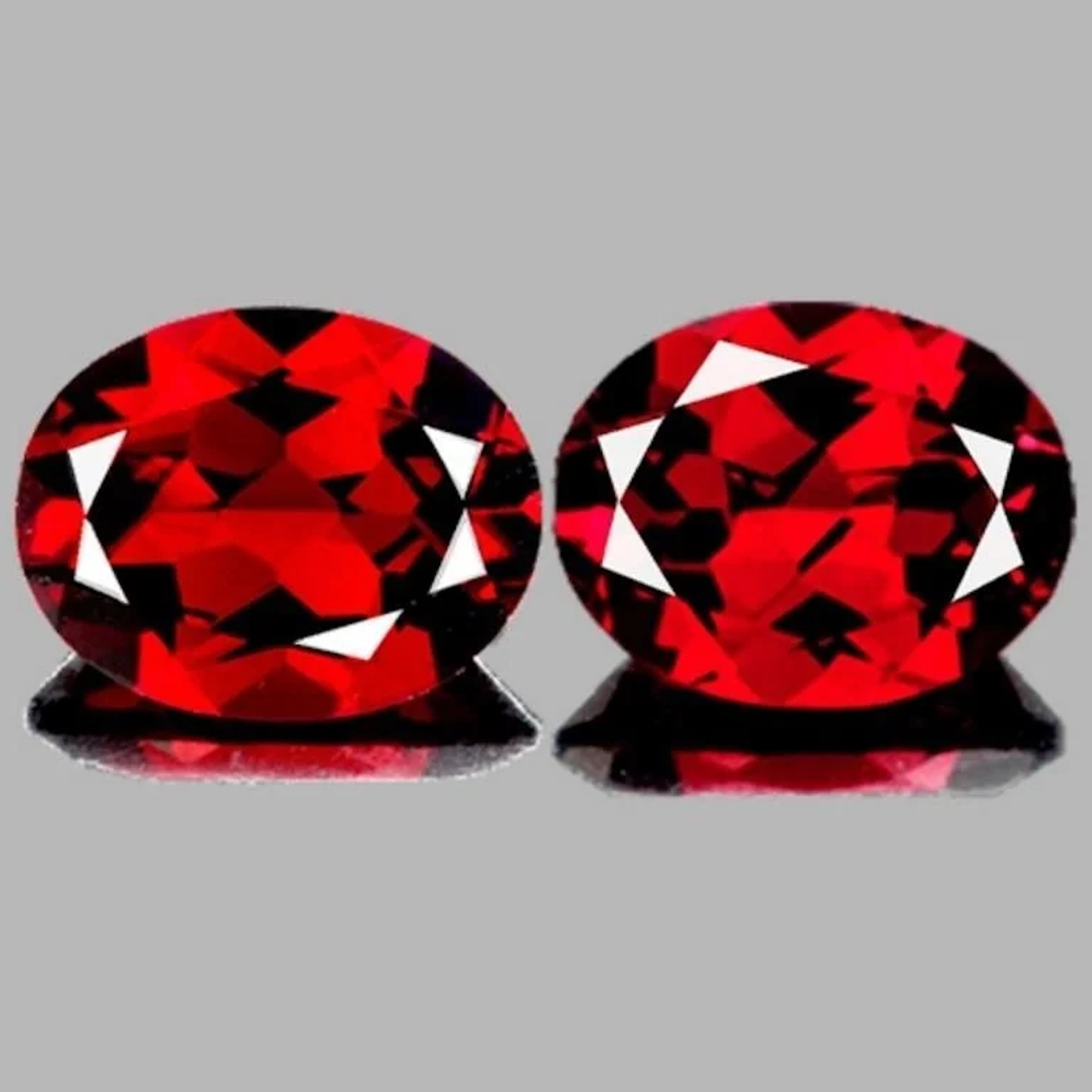 Natural Red Mozambique Garnet Pair {Flawless-VVS1}