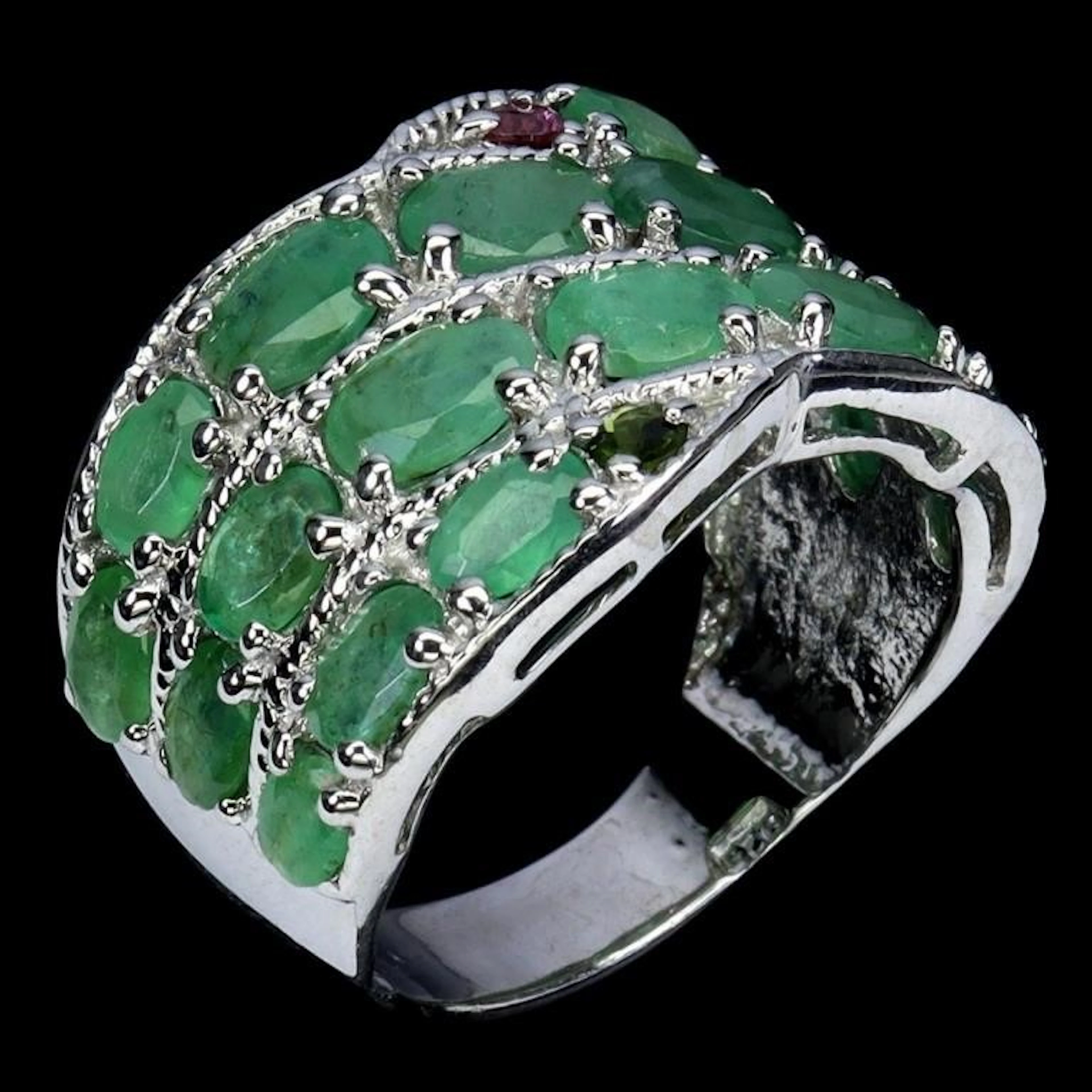 Natural Colombian Emerald Ring
