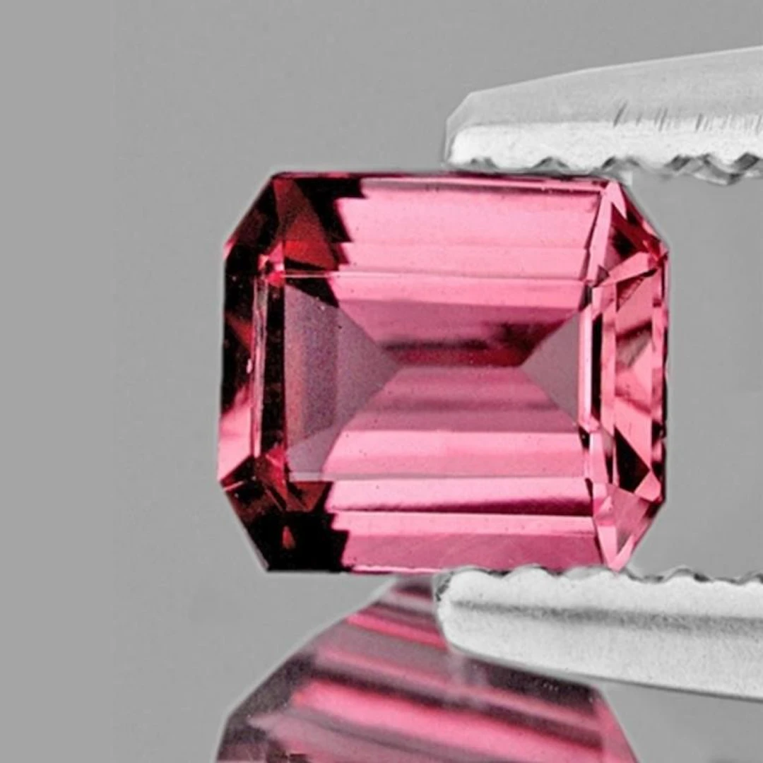 Natural Padparadscha Pink Tourmaline [Flawless-VVS